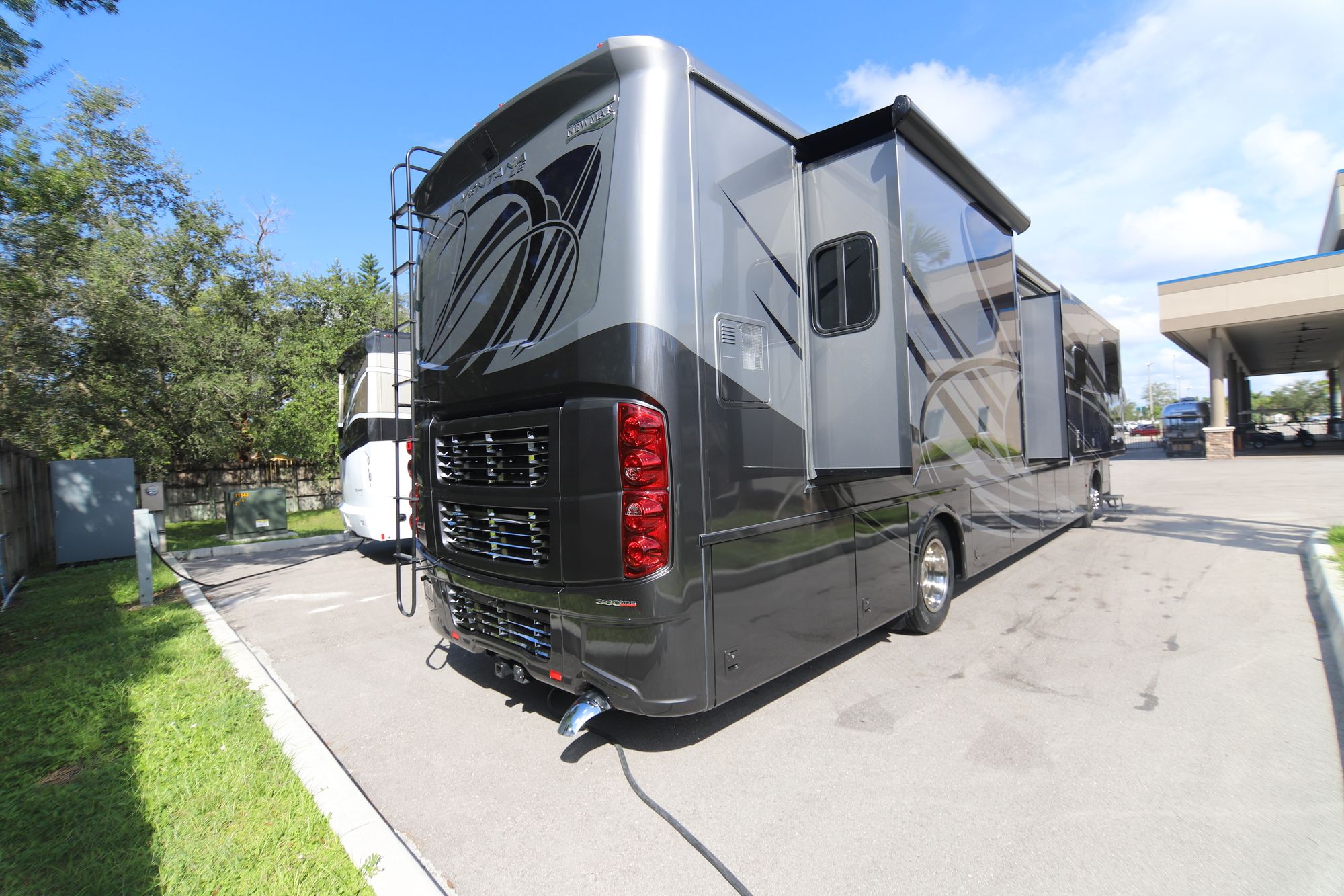 New 2019 Newmar Ventana Le BUNKS Class A  For Sale