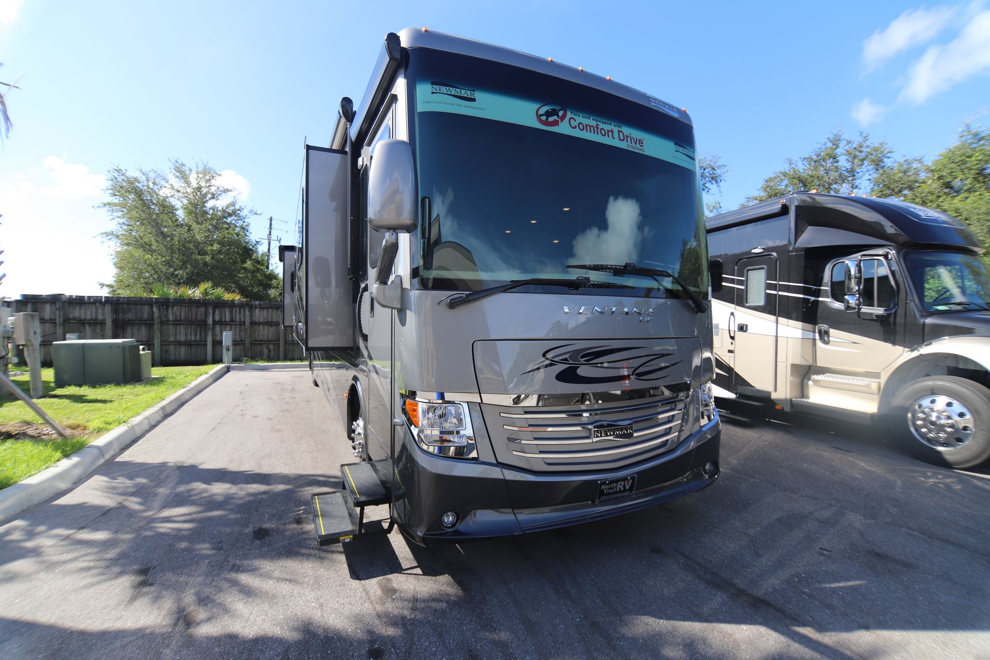 New 2019 Newmar Ventana Le BUNKS Class A  For Sale