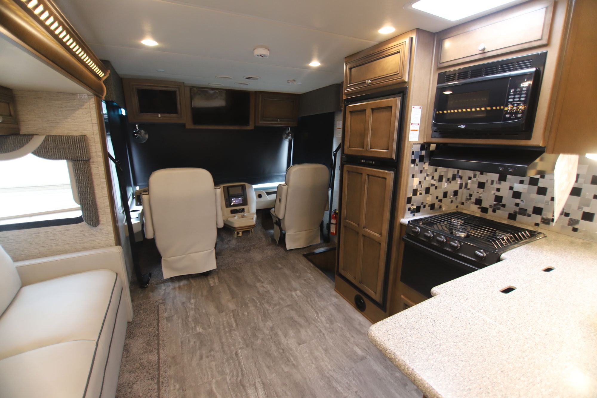 New 2019 Newmar Bay Star Sport 2702 Class A  For Sale