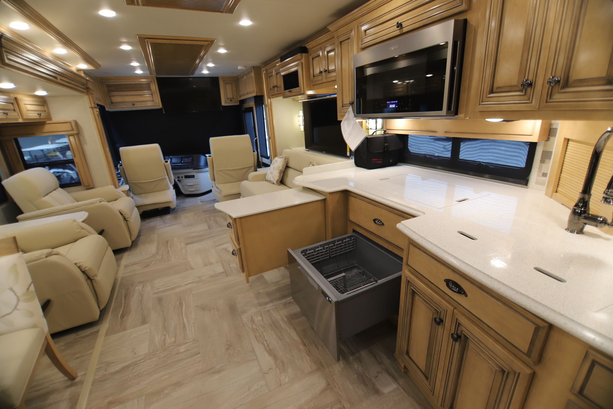 New 2019 Newmar Dutch Star 4018 Class A  For Sale