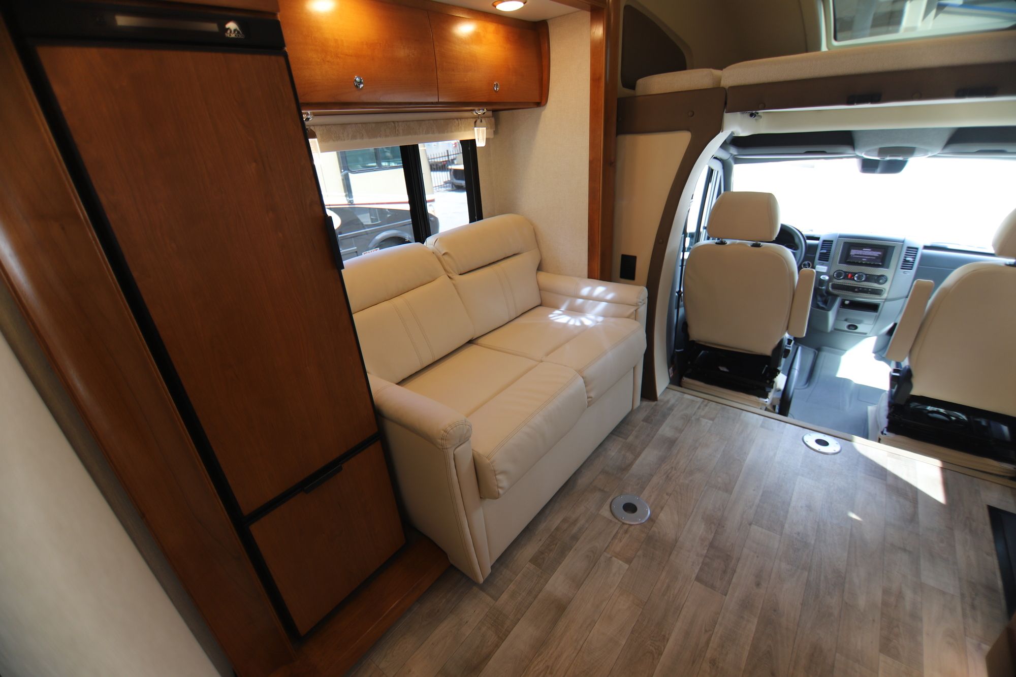 New 2019 Tiffin Motor Homes Wayfarer 24TW Class C  For Sale