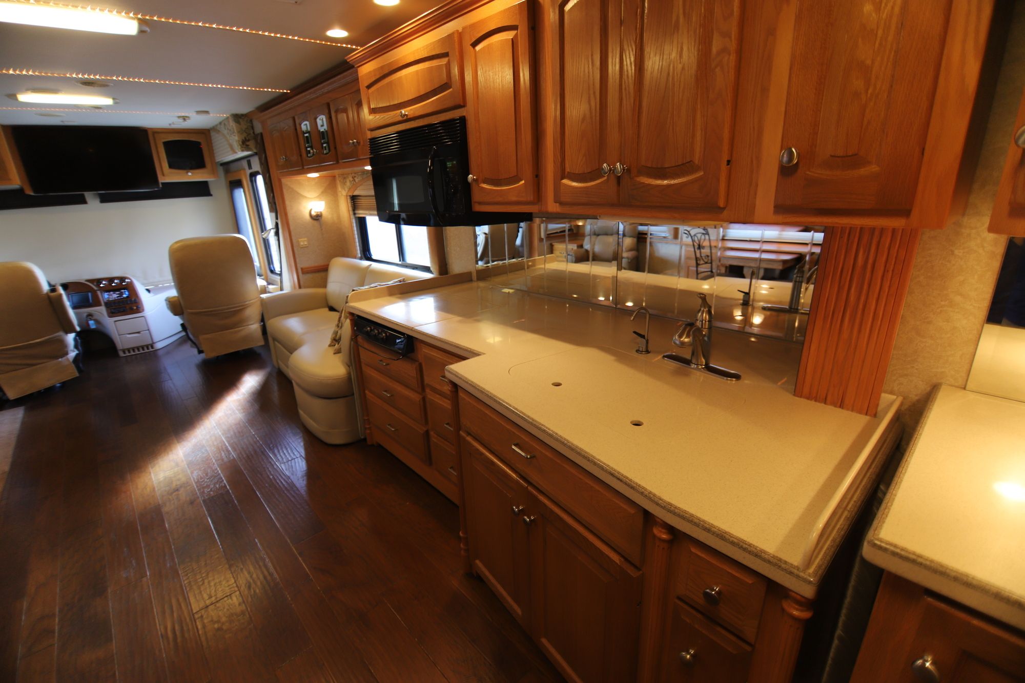 Used 2007 Newmar Dutch Star 4023 Class A  For Sale