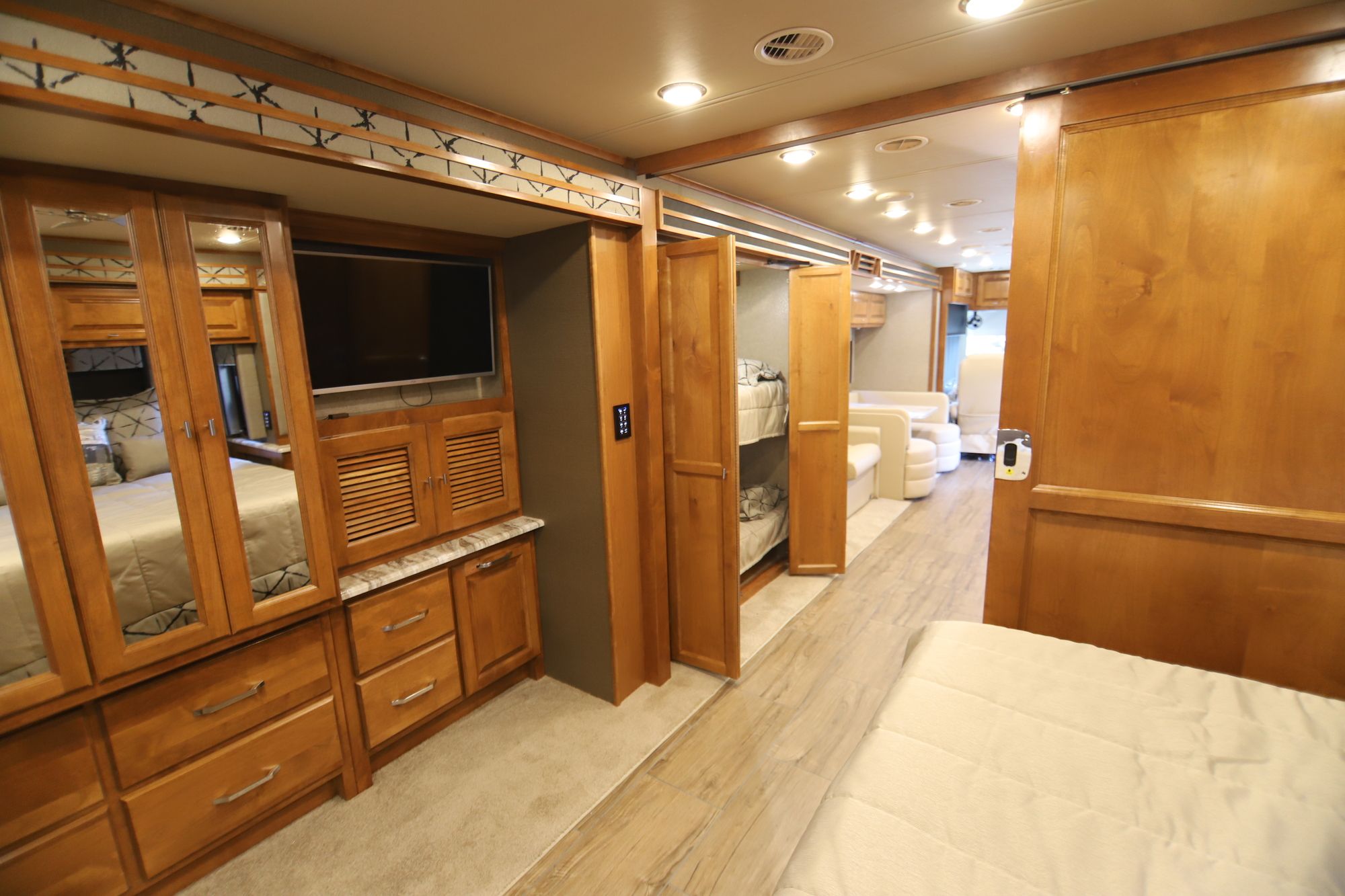 New 2019 Tiffin Motor Homes Allegro 36UA Class A  For Sale