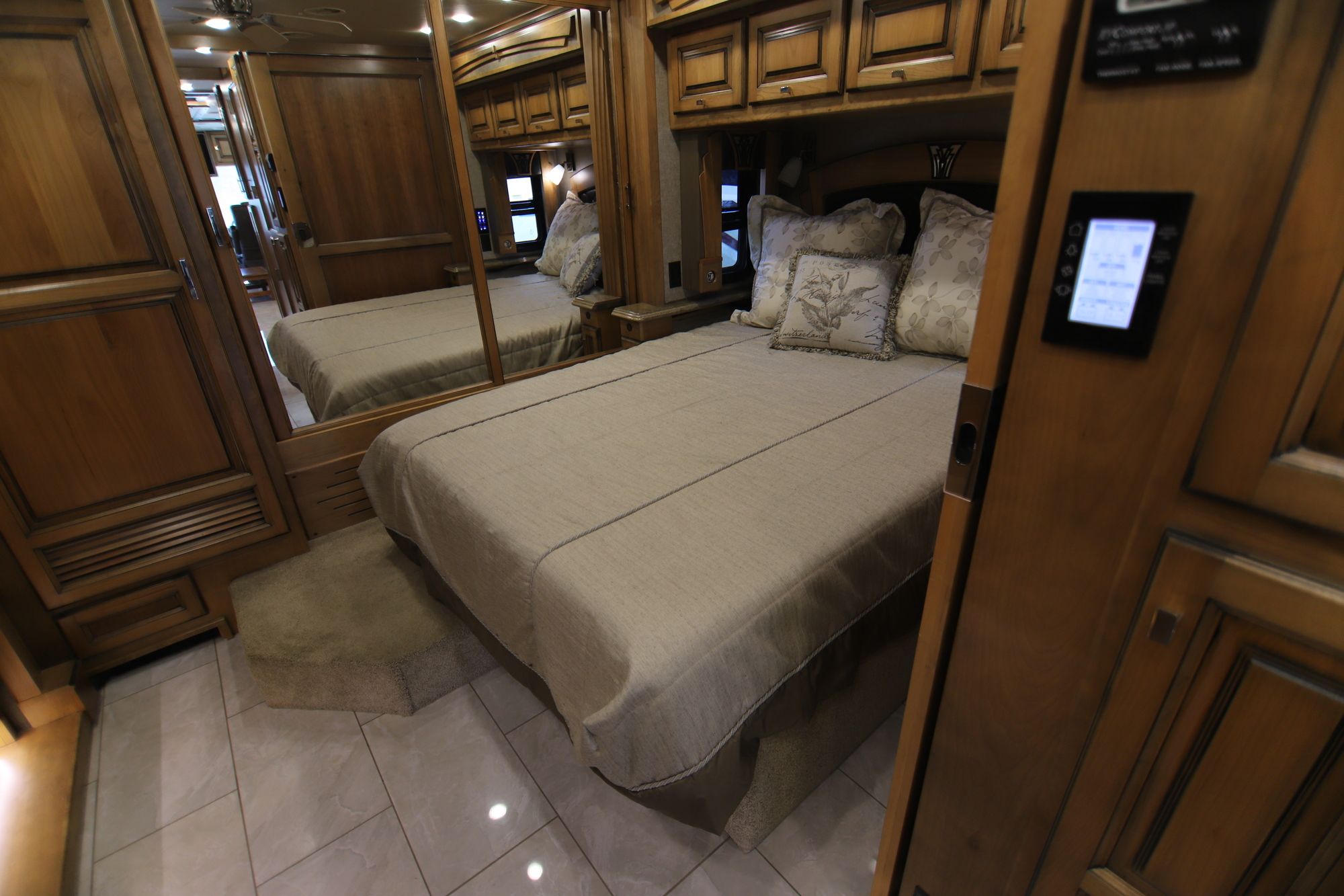 Used 2017 Tiffin Motor Homes Phaeton 36GH Class A  For Sale