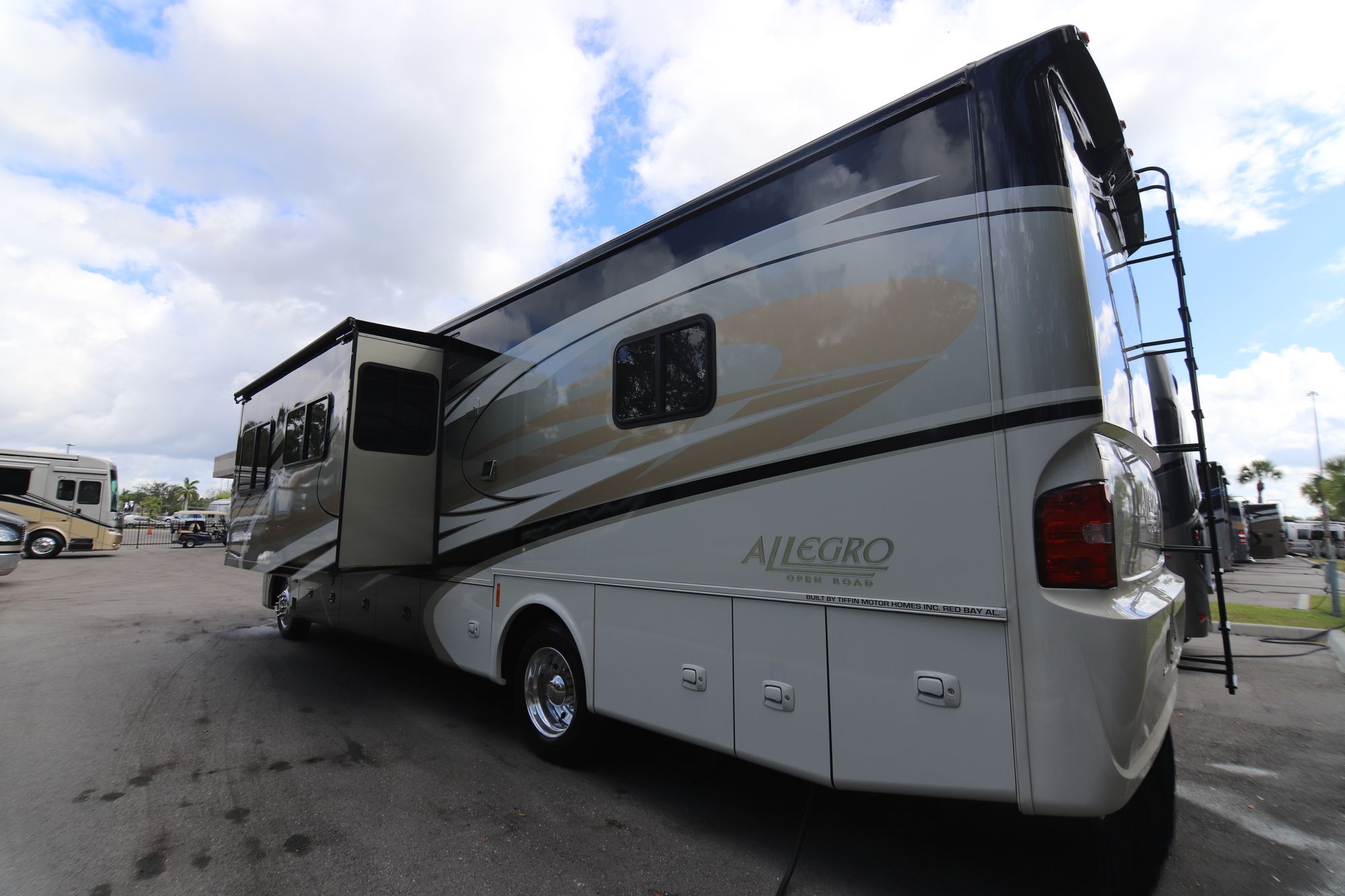 Used 2015 Tiffin Motor Homes Allegro 34TGA Class A  For Sale