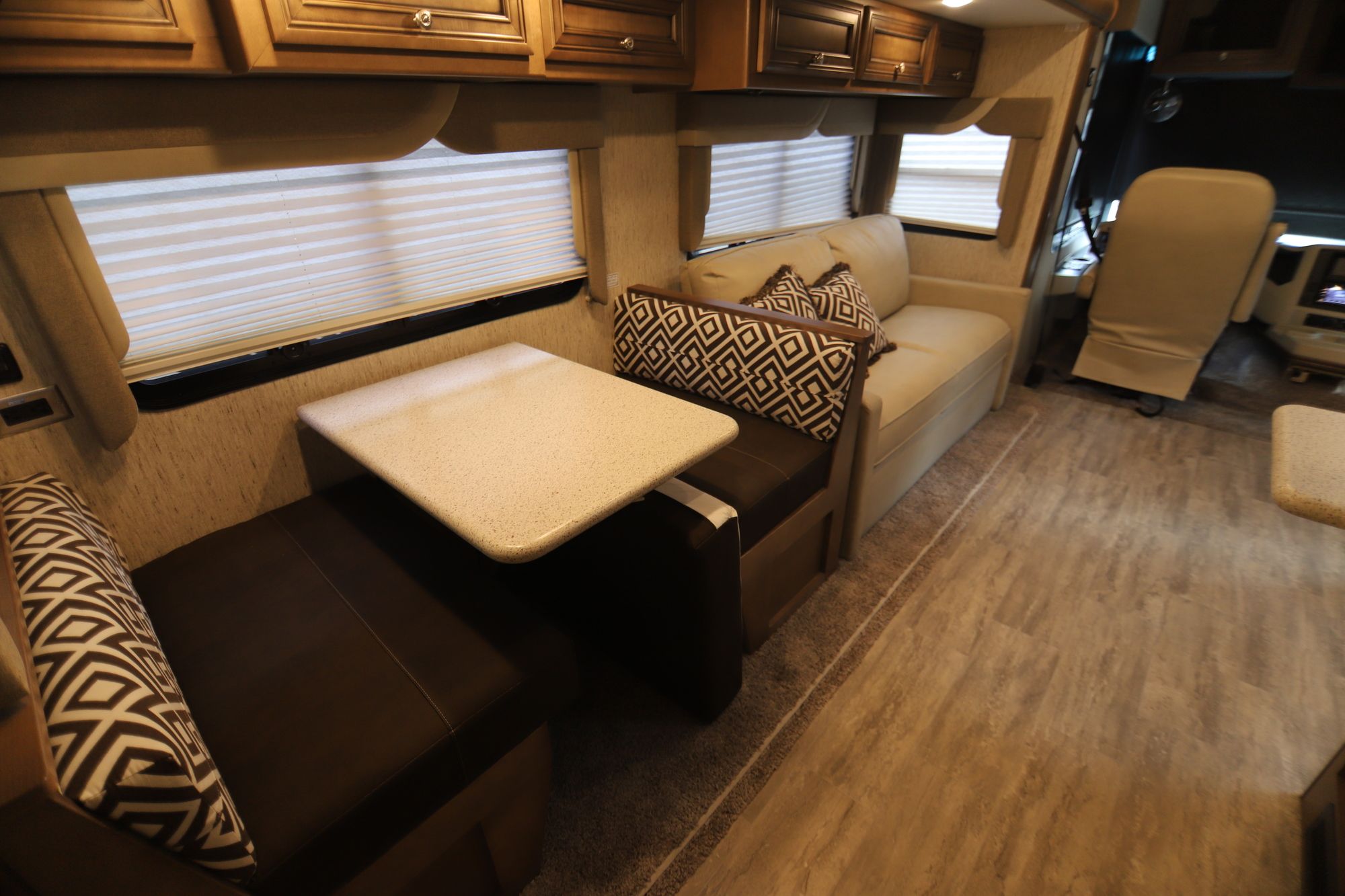 New 2019 Newmar Bay Star Sport 2702 Class A  For Sale