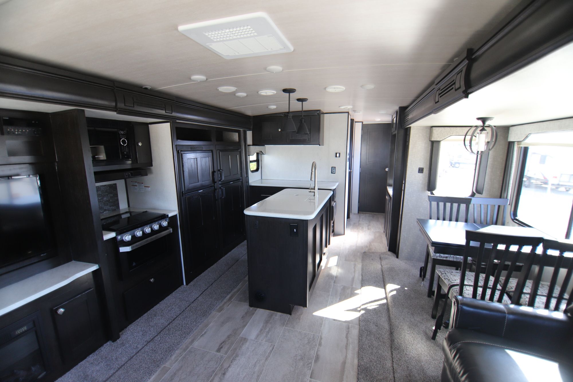 New 2019 Heartland Rv North Trail 33RETS Travel Trailer  For Sale