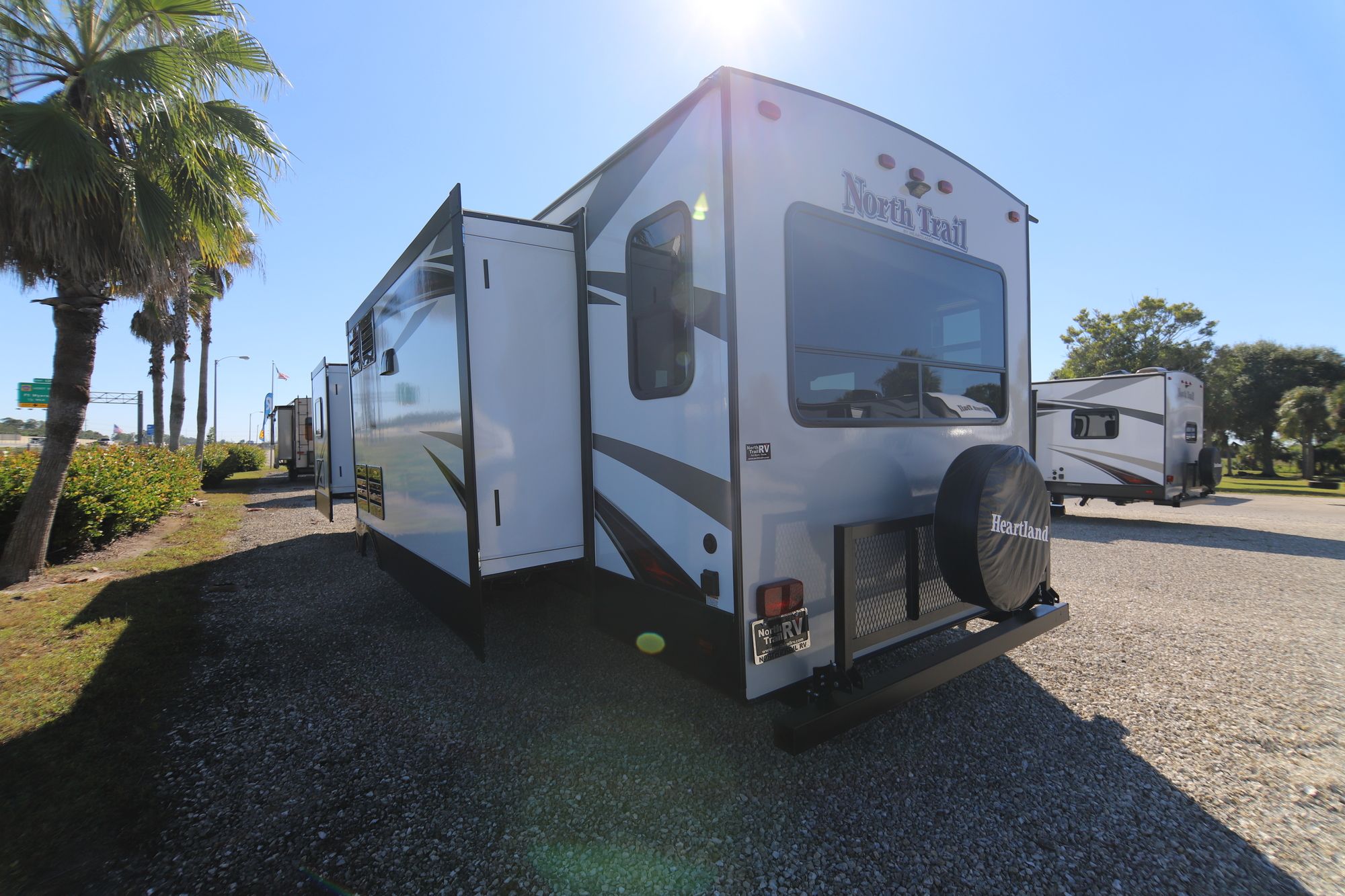 New 2019 Heartland Rv North Trail 33RETS Travel Trailer  For Sale