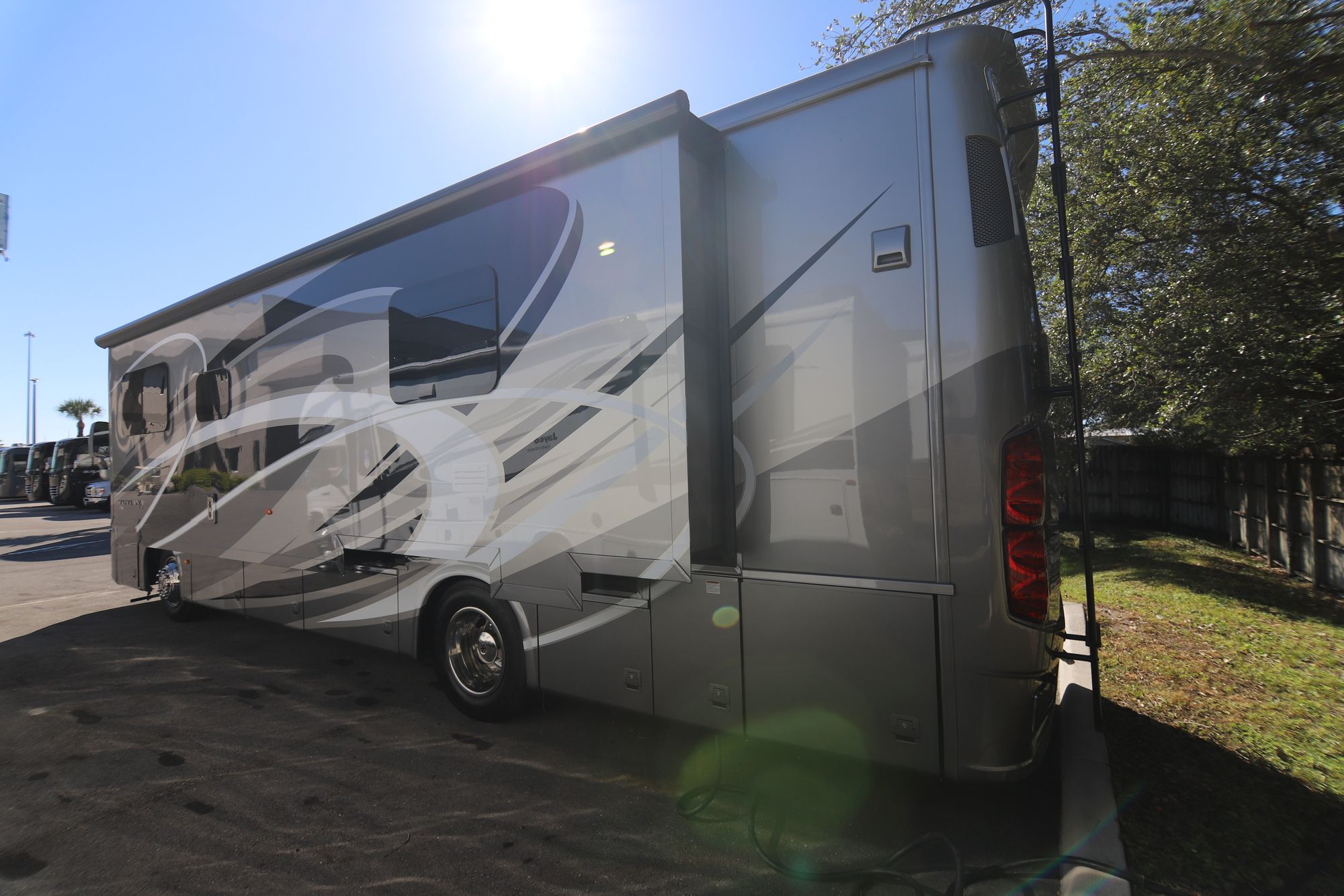 New 2019 Newmar Ventana Le 3426 Class A  For Sale