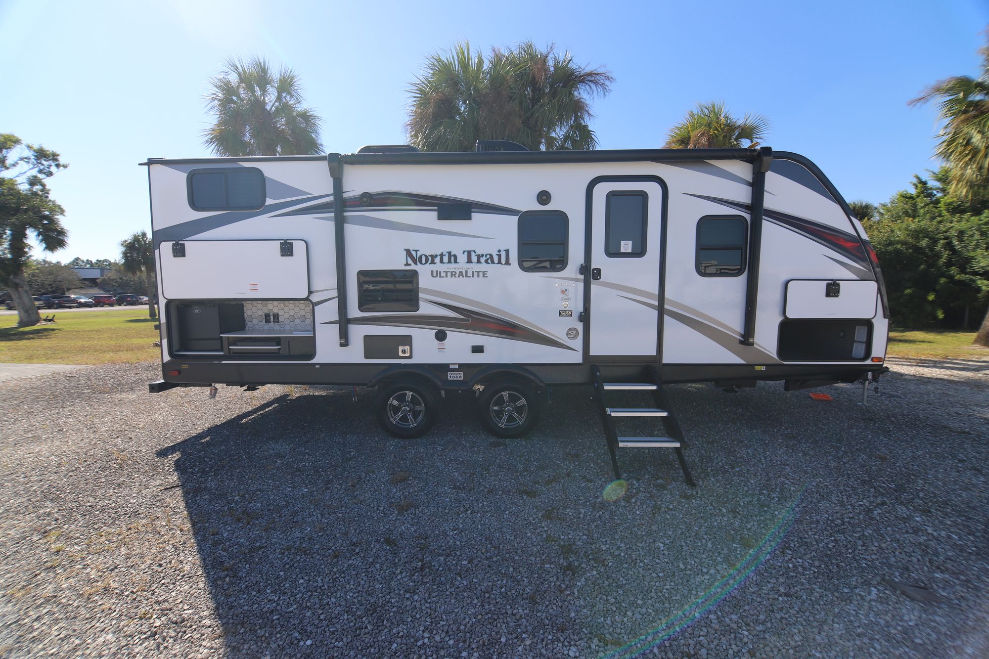 New 2019 Heartland Rv North Trail 24BHS Travel Trailer  For Sale