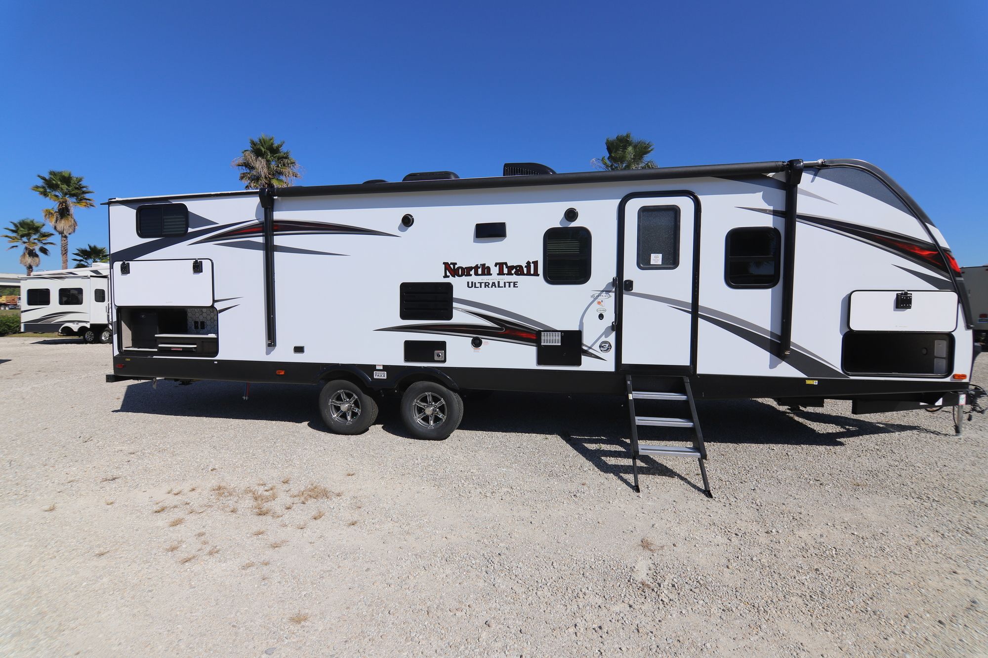 New 2019 Heartland Rv North Trail 31QUBH Travel Trailer  For Sale