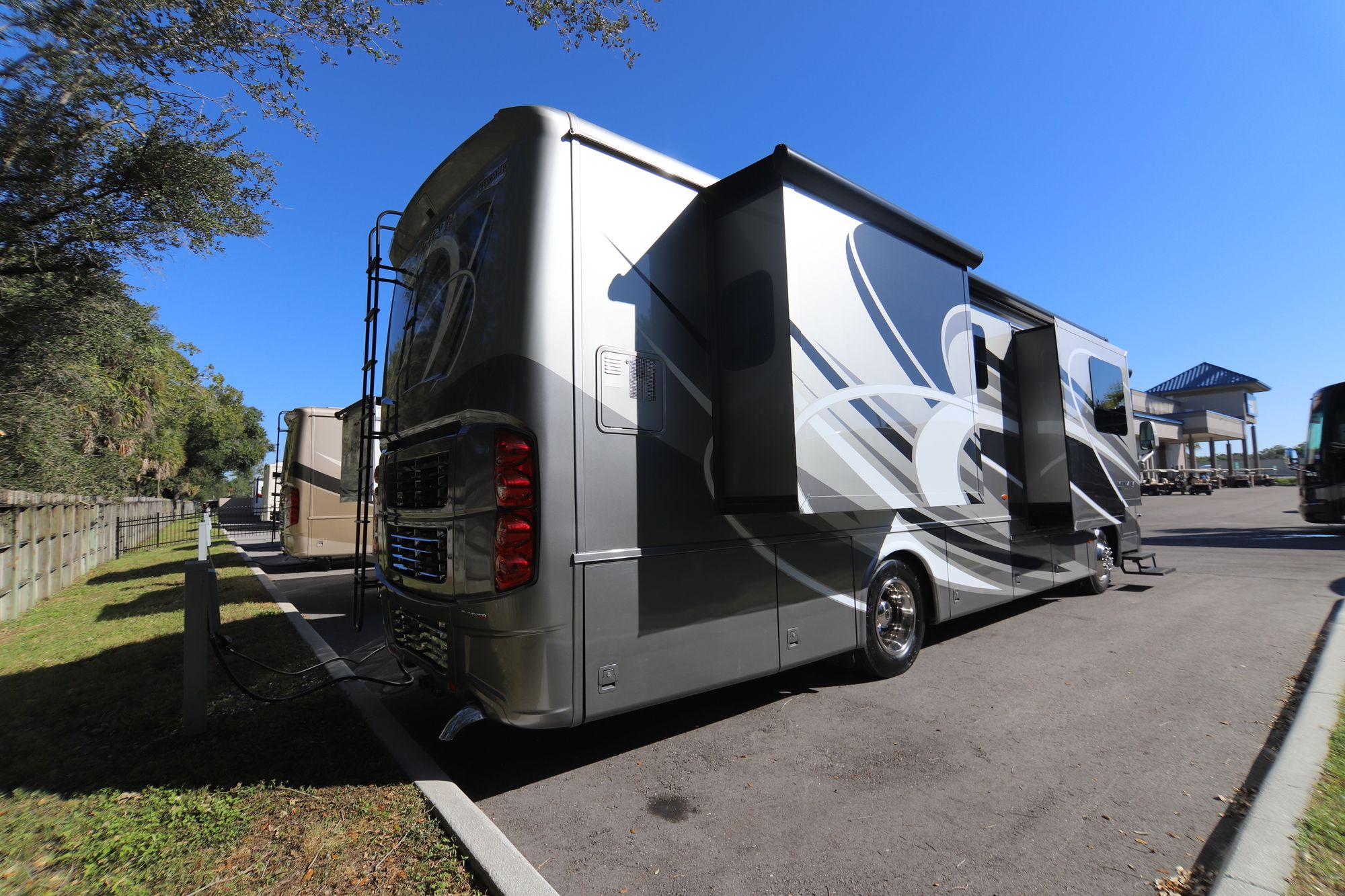 New 2019 Newmar Ventana Le 3426 Class A  For Sale