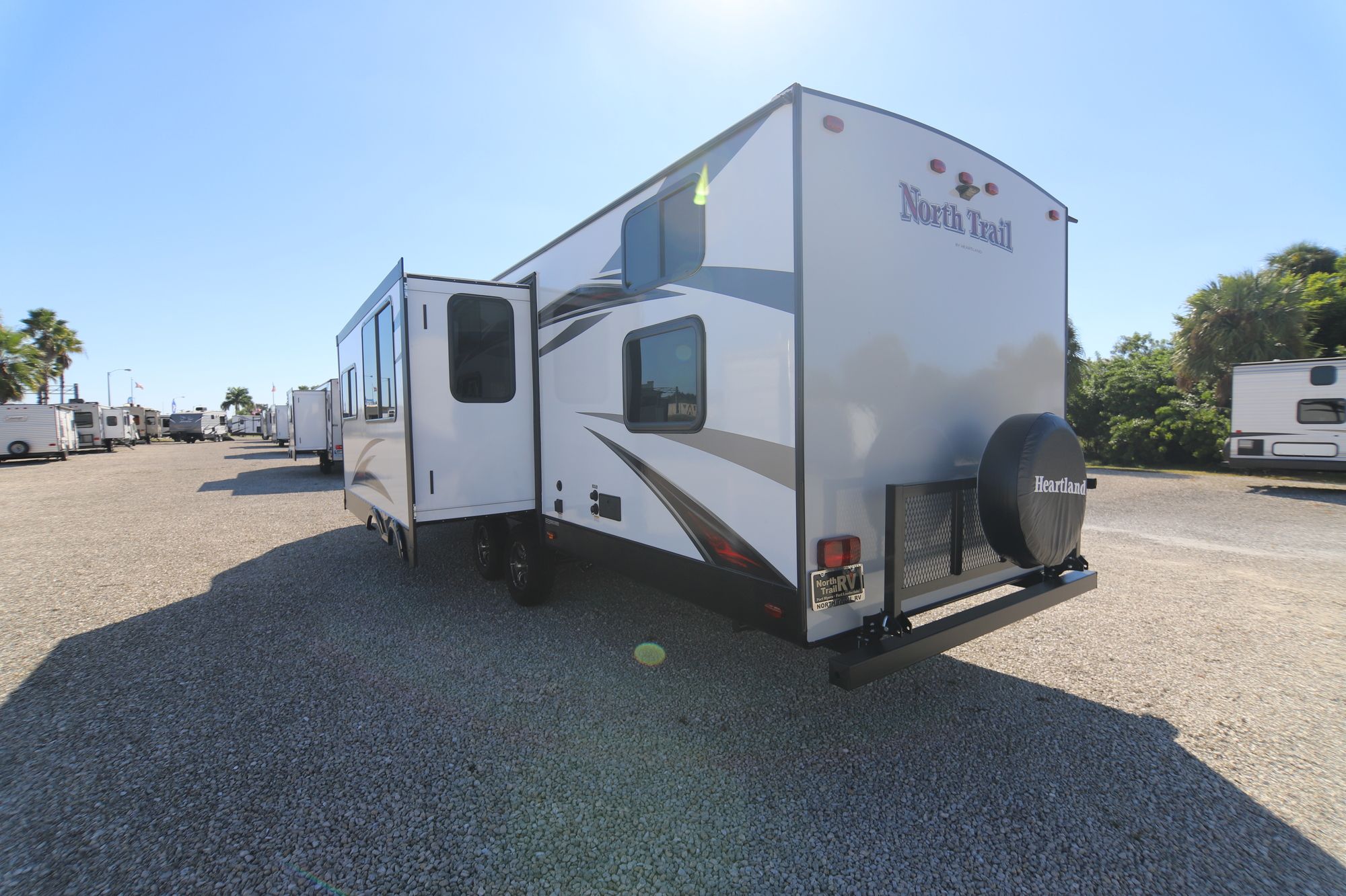 New 2019 Heartland Rv North Trail 31QUBH Travel Trailer  For Sale