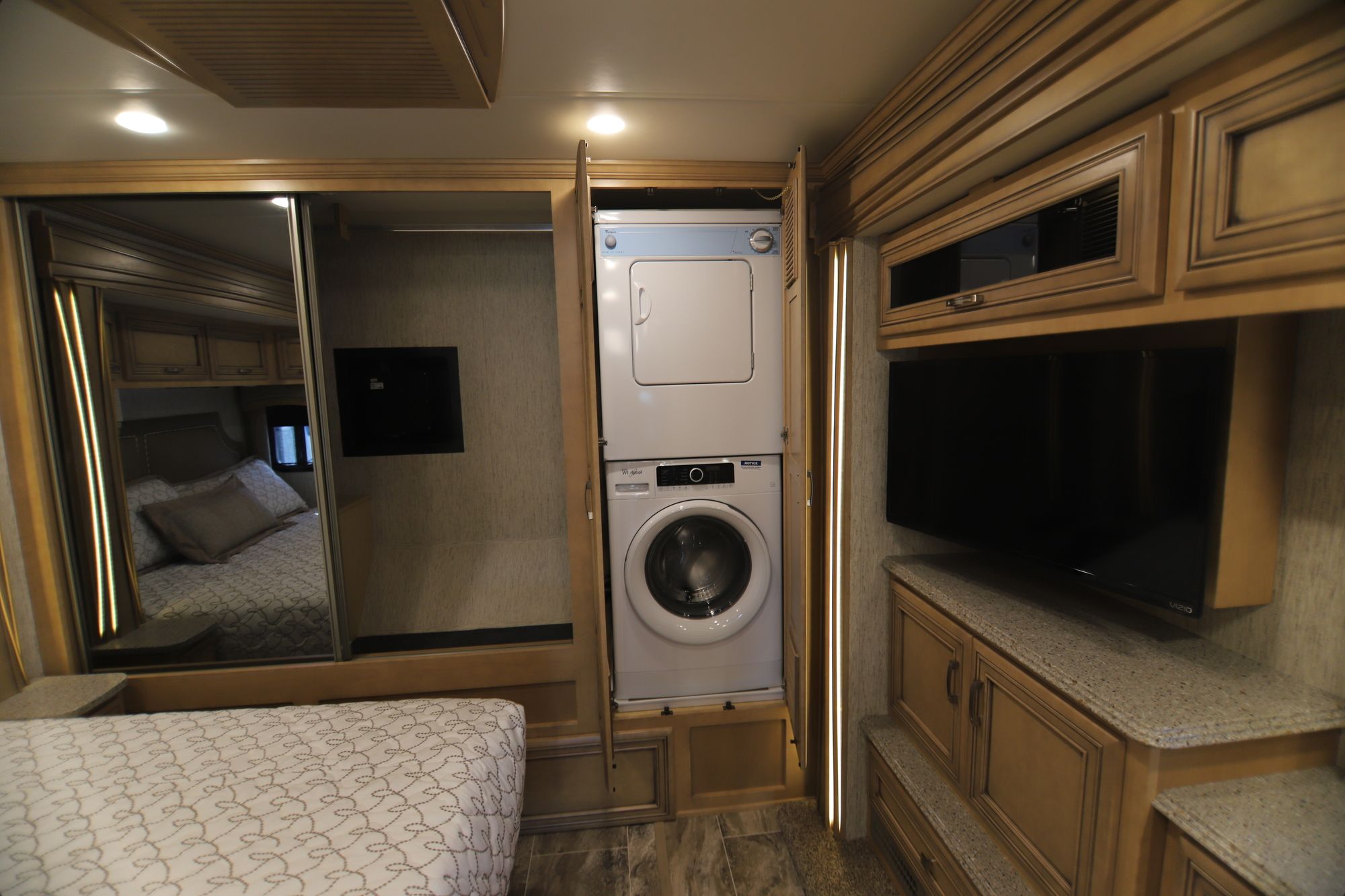 New 2019 Newmar Ventana Le 3426 Class A  For Sale