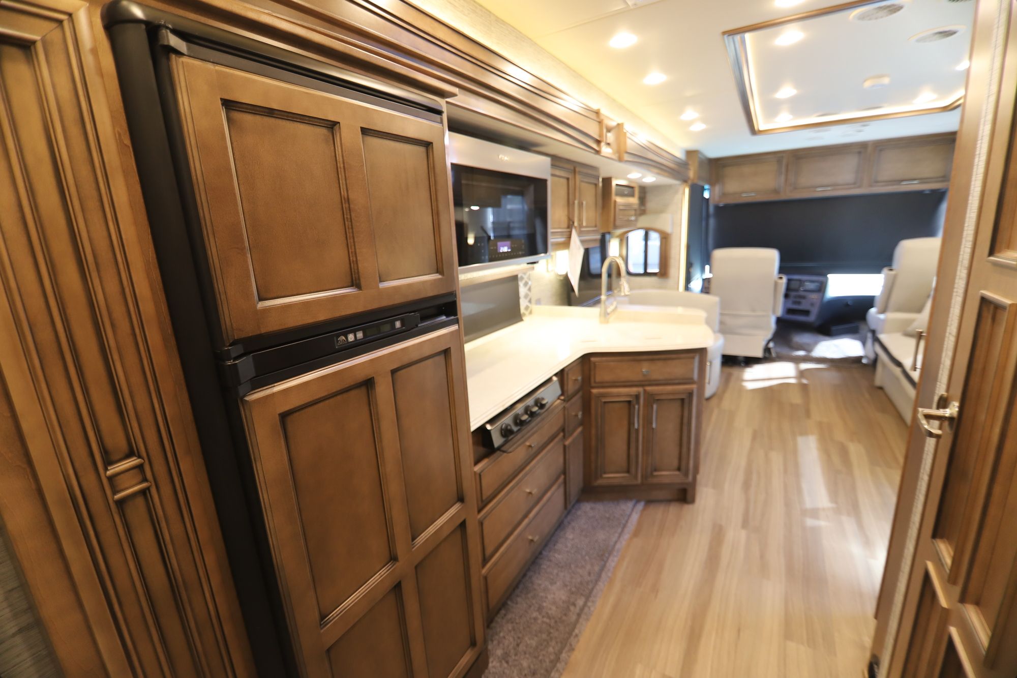 New 2019 Newmar Canyon Star 3927 Class A  For Sale