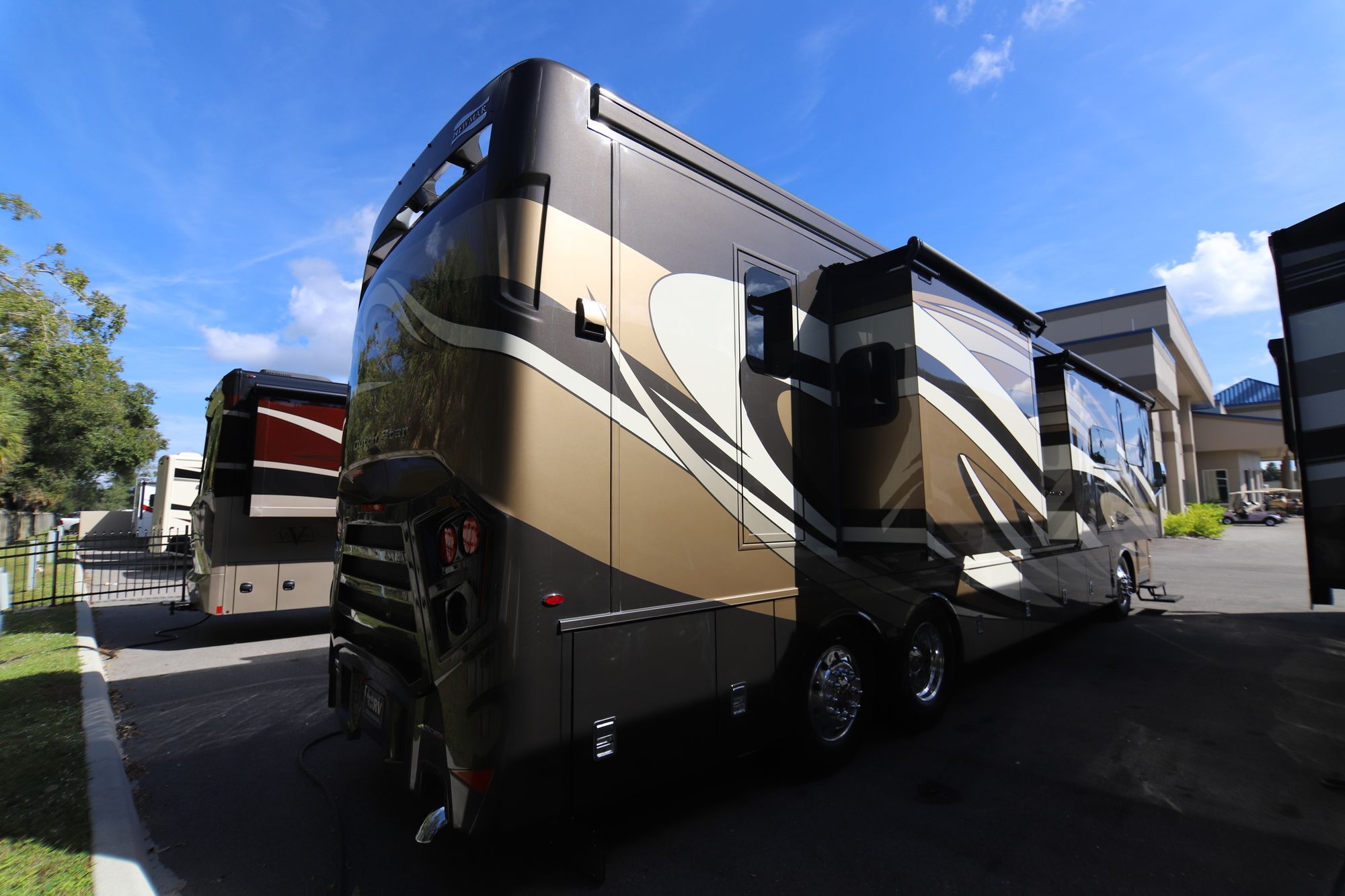 New 2019 Newmar Dutch Star 4018 Class A  For Sale
