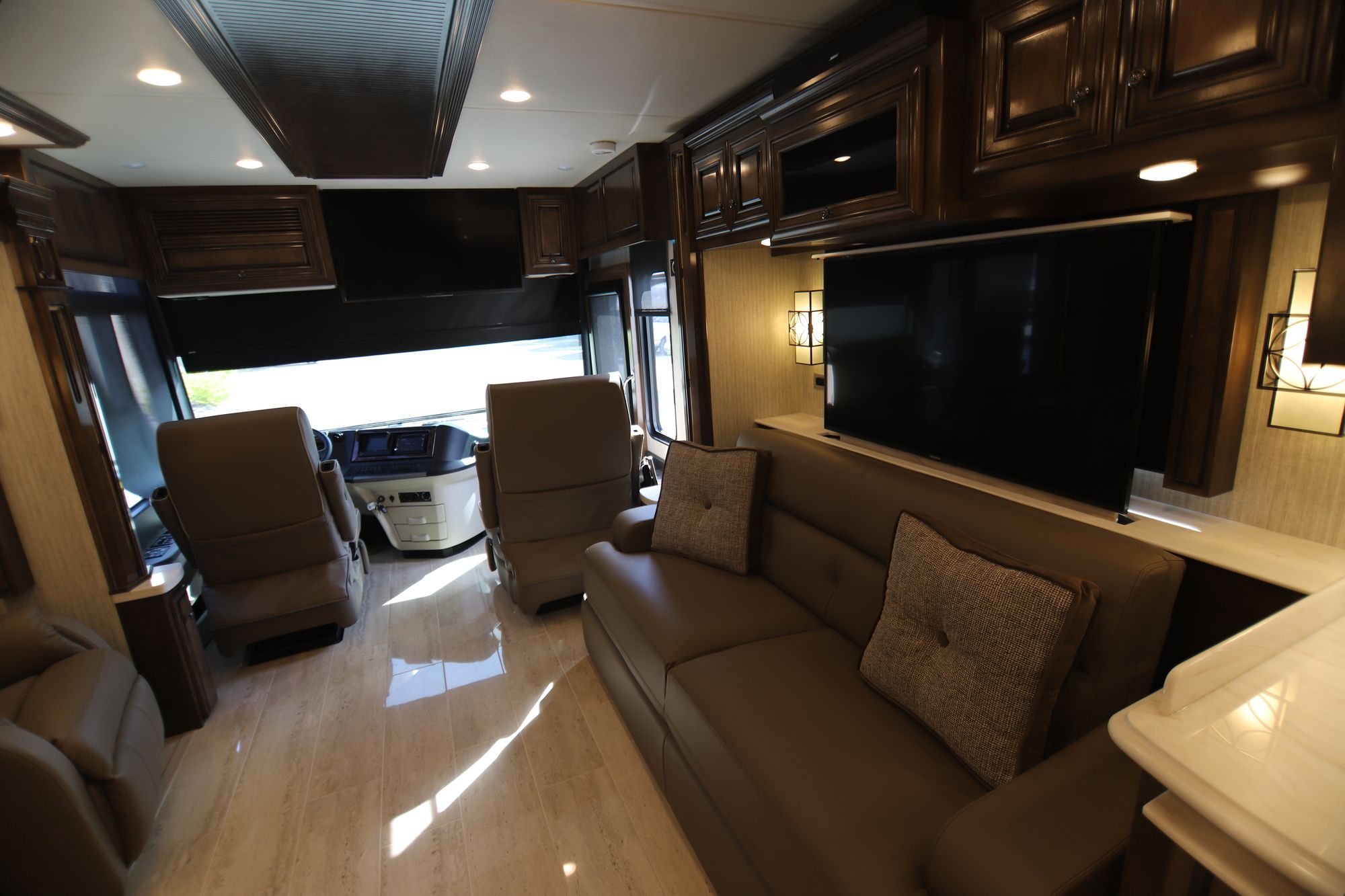 New 2019 Newmar Dutch Star 4369 Class A  For Sale