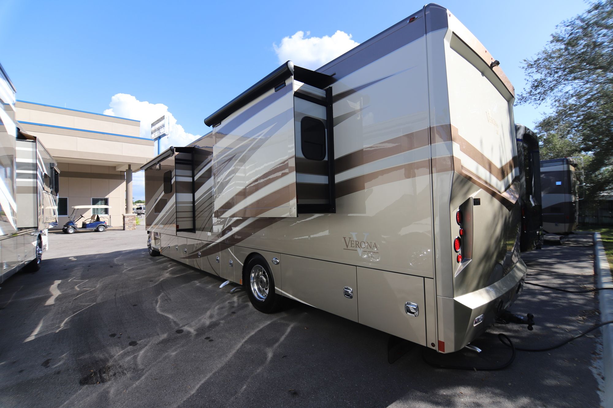 New 2019 Renegade Rv Verona Le 40LRB Class C  For Sale