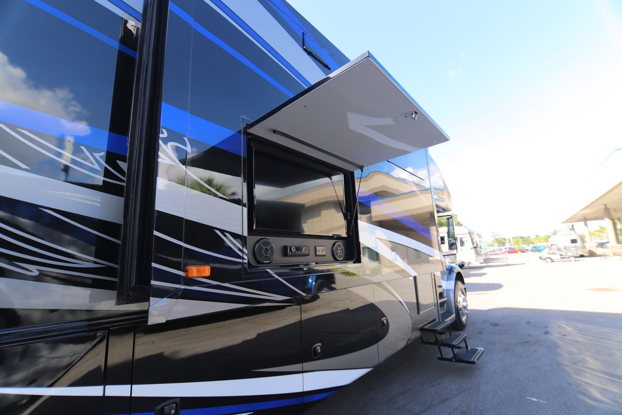 New 2019 Jayco Seneca 37TS Class C  For Sale