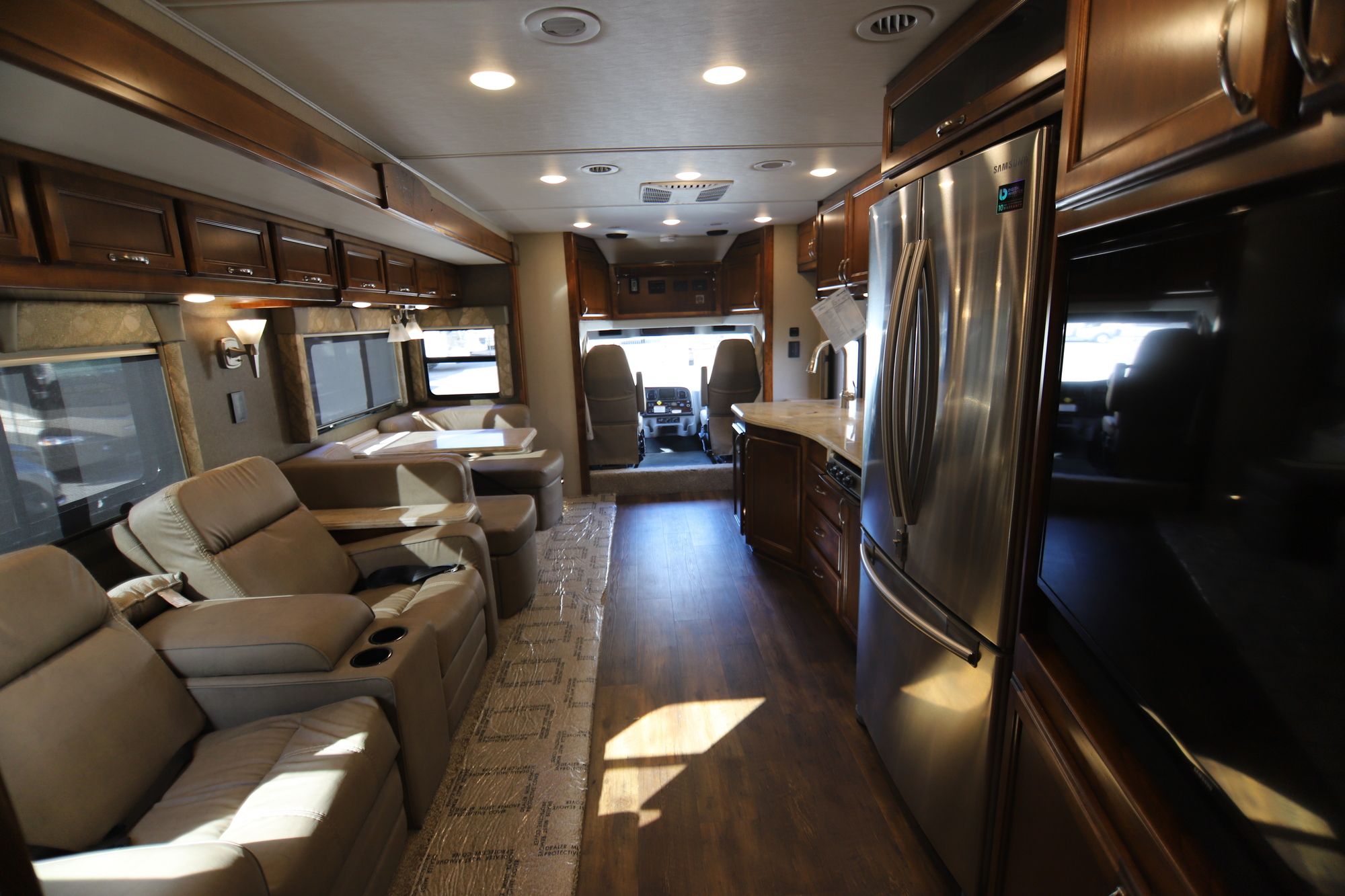 New 2019 Renegade Rv Verona 40VRB Class C  For Sale