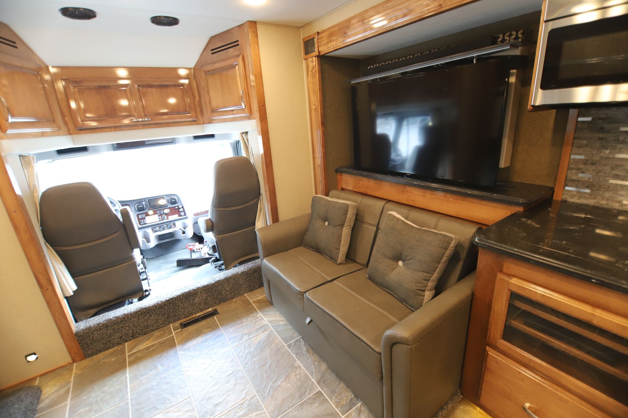 New 2019 Renegade Rv Verona Le 40LTS Super C  For Sale