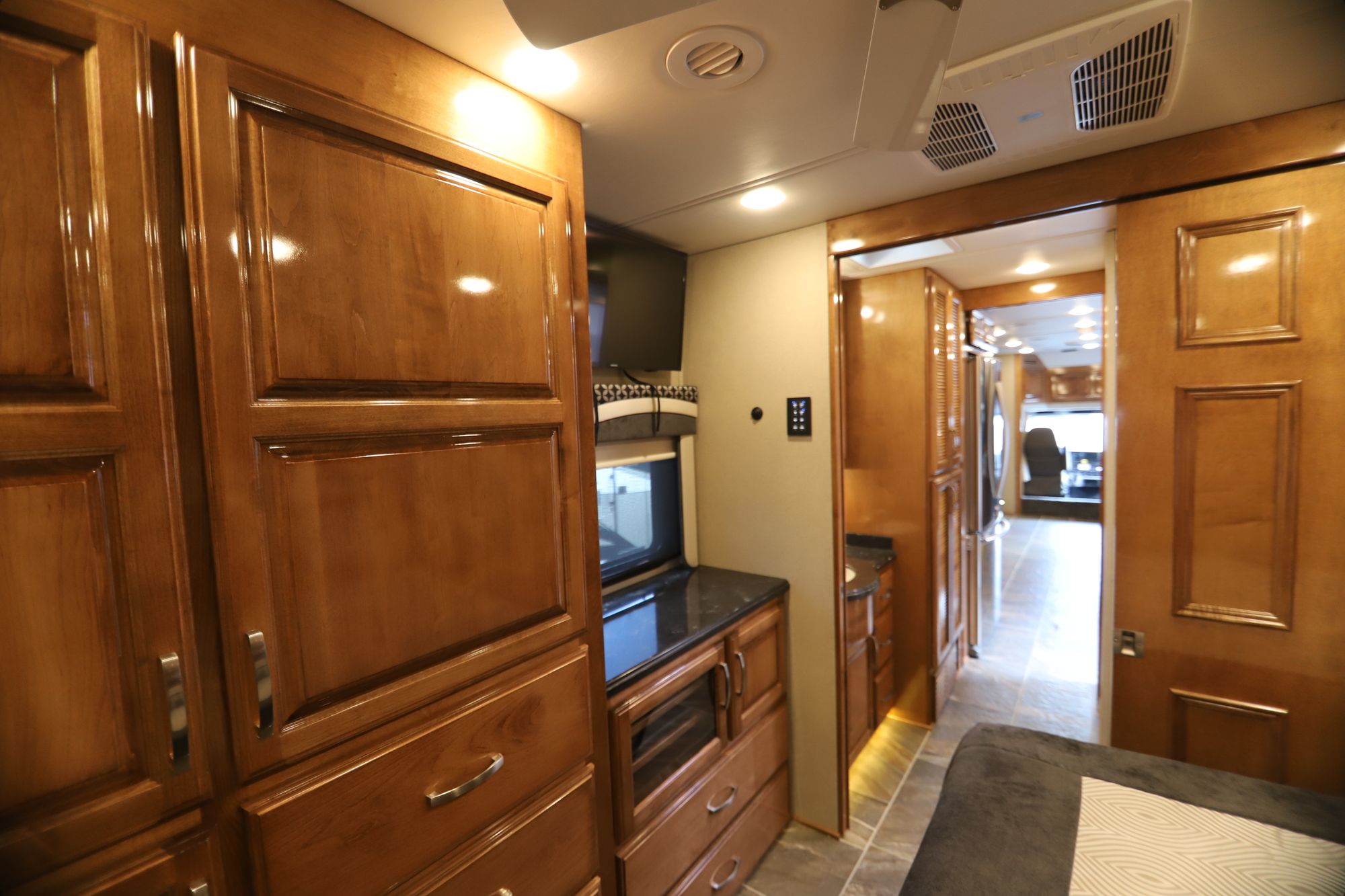 New 2019 Renegade Rv Verona Le 40LTS Super C  For Sale