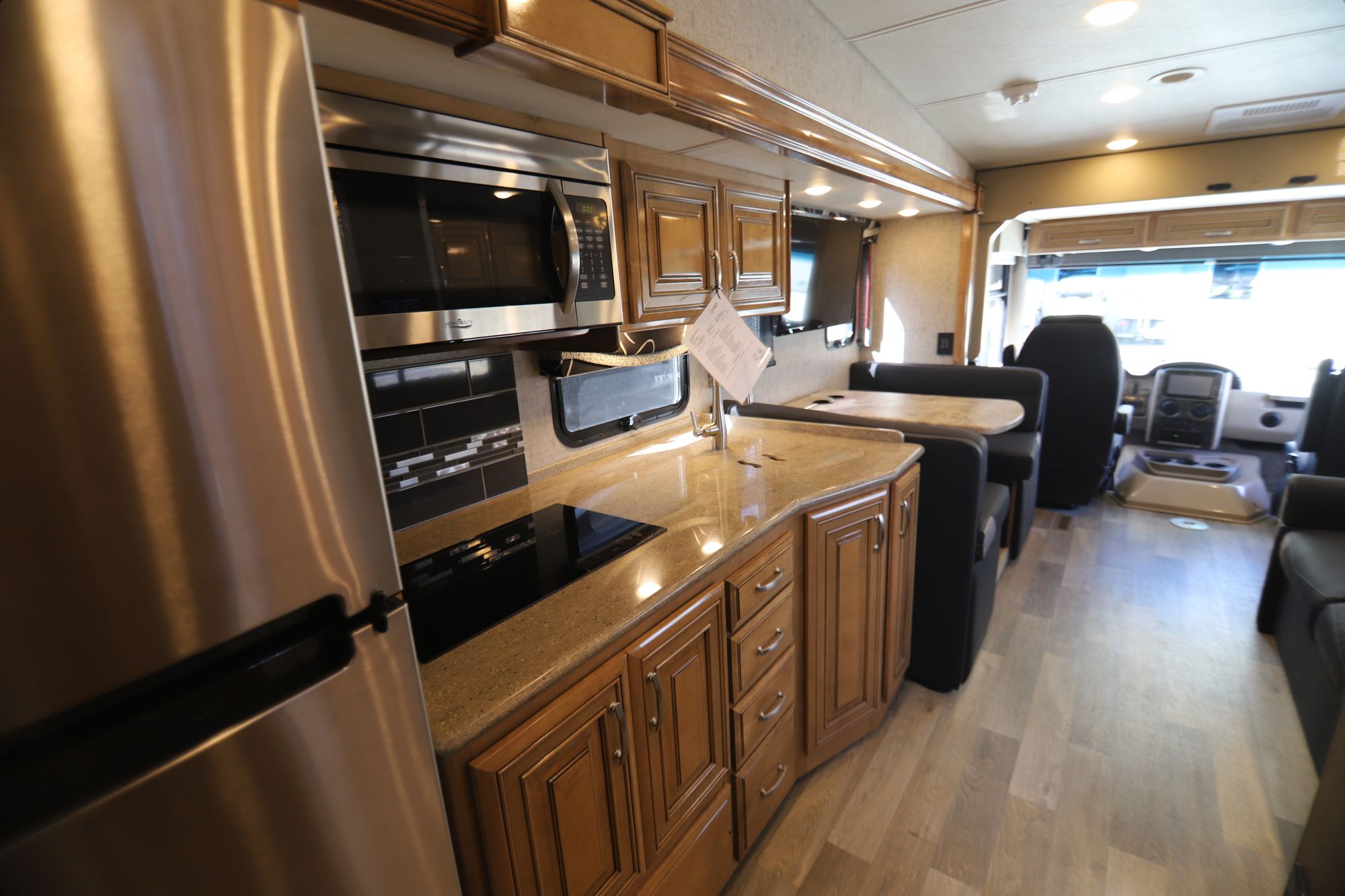 New 2019 Thor Outlaw 38MB Class A  For Sale