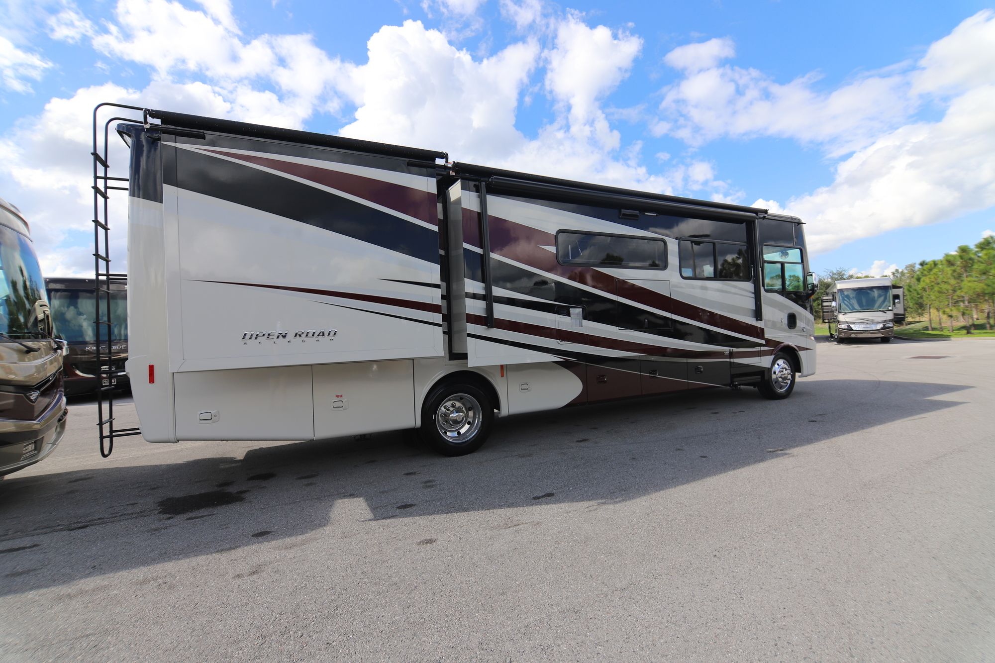 New 2019 Tiffin Motor Homes Allegro 34PA Class A  For Sale