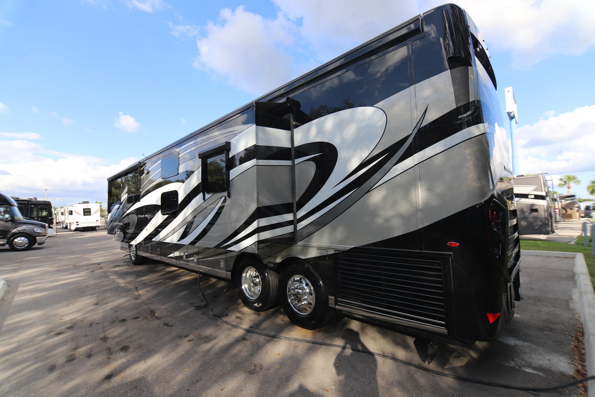 New 2019 Newmar Dutch Star 4310 Class A  For Sale