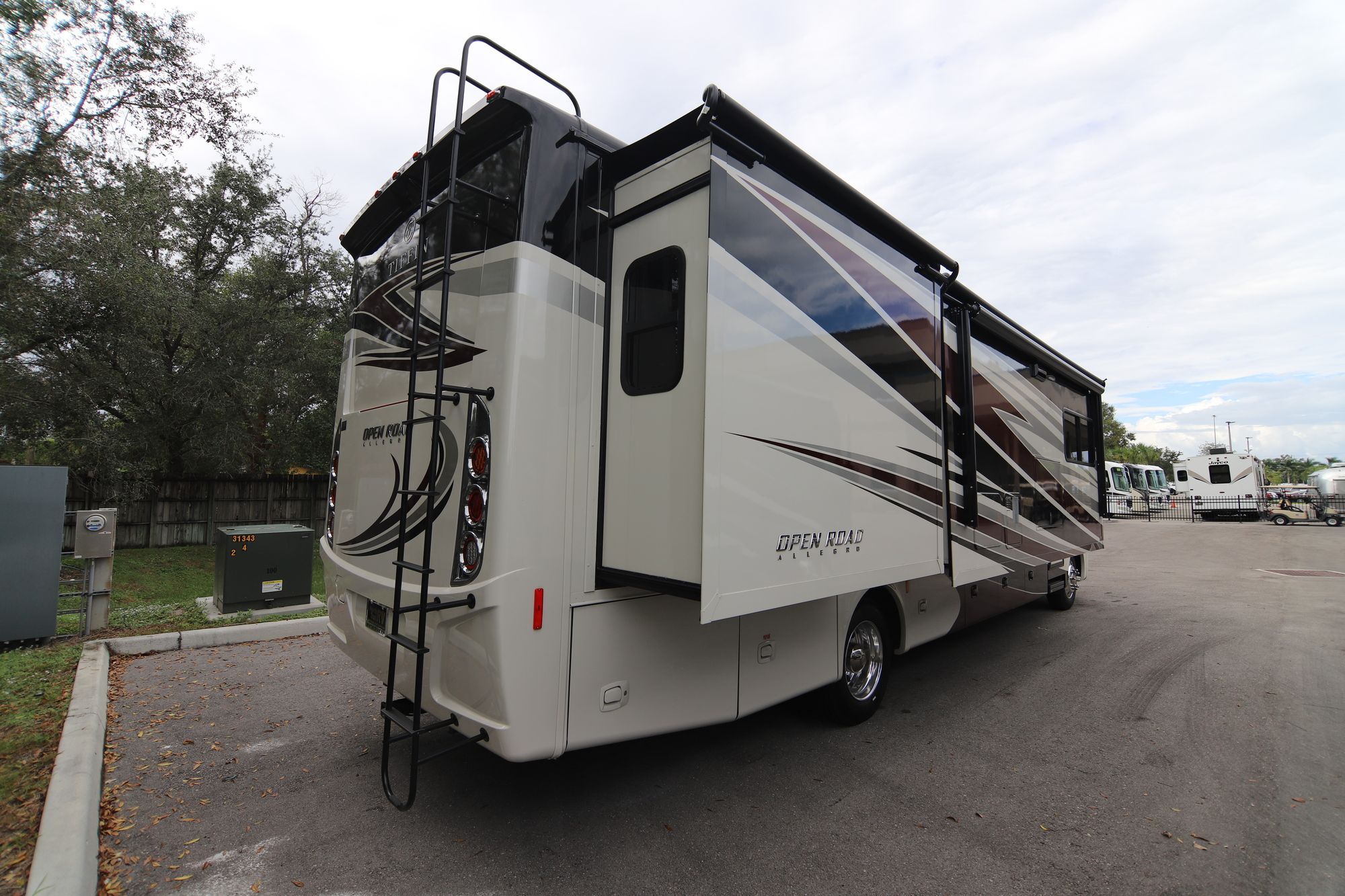 New 2018 Tiffin Motor Homes Allegro 34PA Class A  For Sale