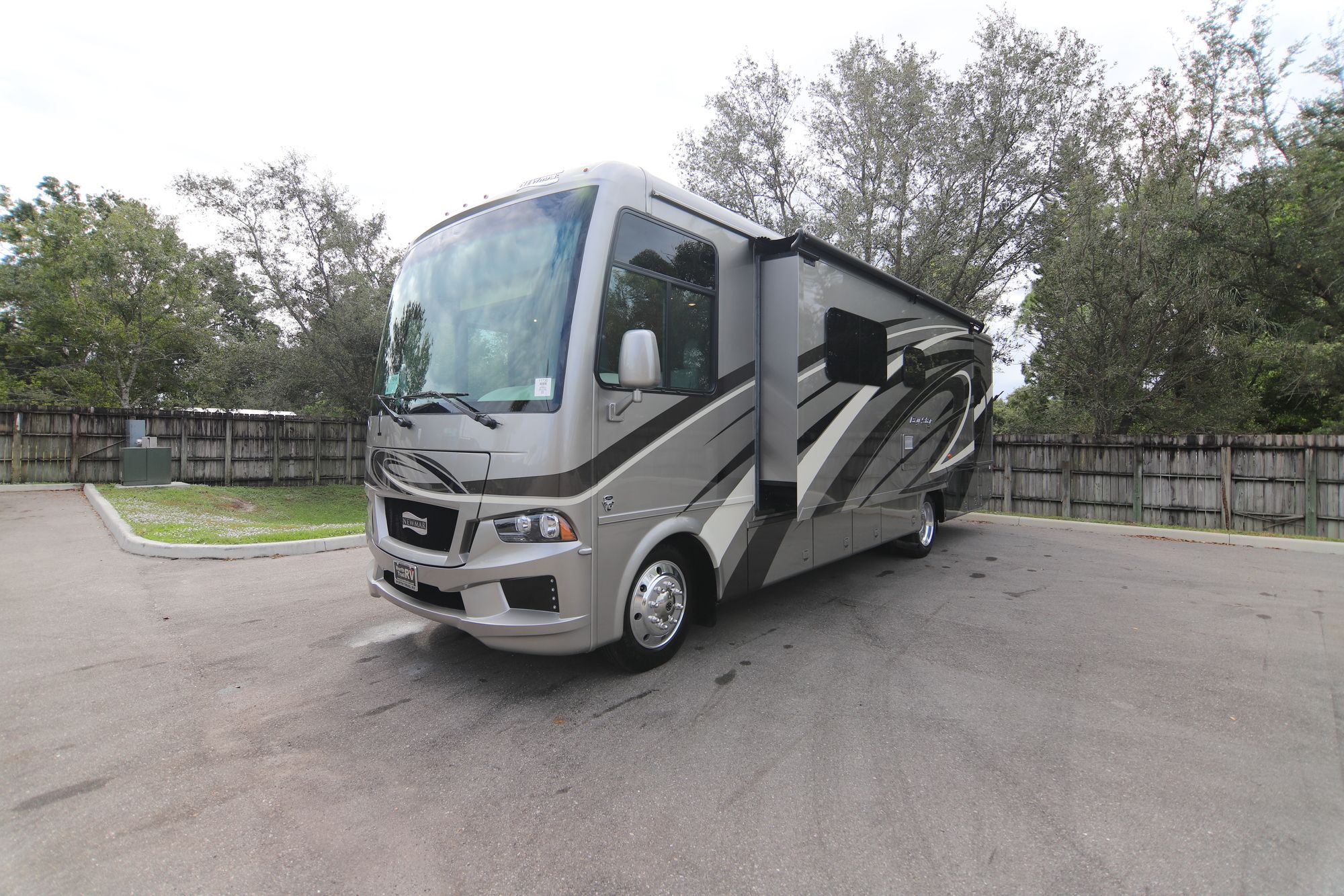 New 2019 Newmar Bay Star 3226 Class A  For Sale