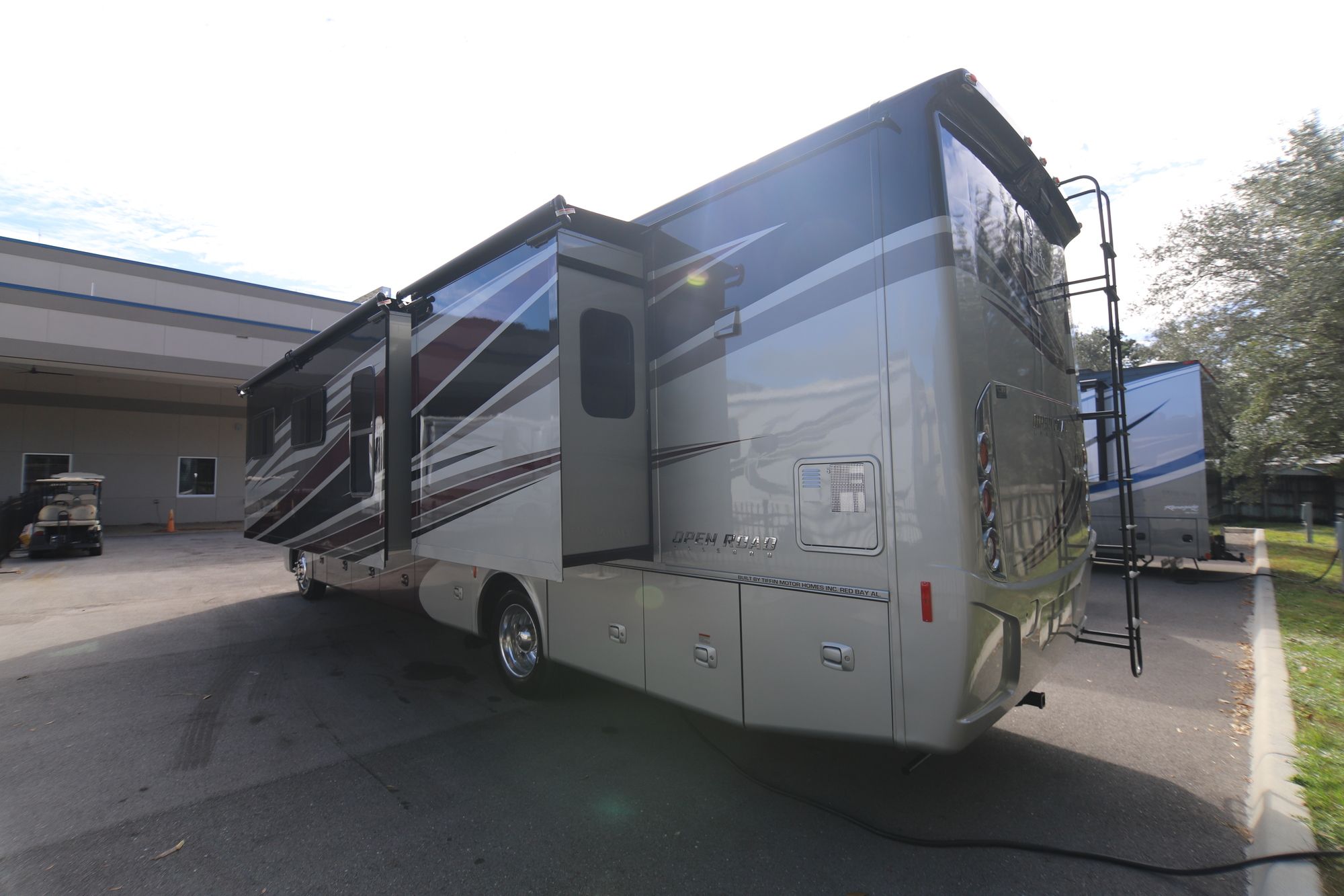 New 2019 Tiffin Motor Homes Allegro 36LA Class A  For Sale