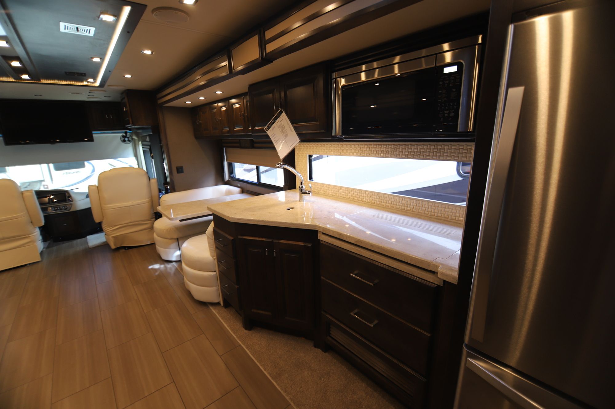 New 2019 Tiffin Motor Homes Allegro Red 33AA Class A  For Sale