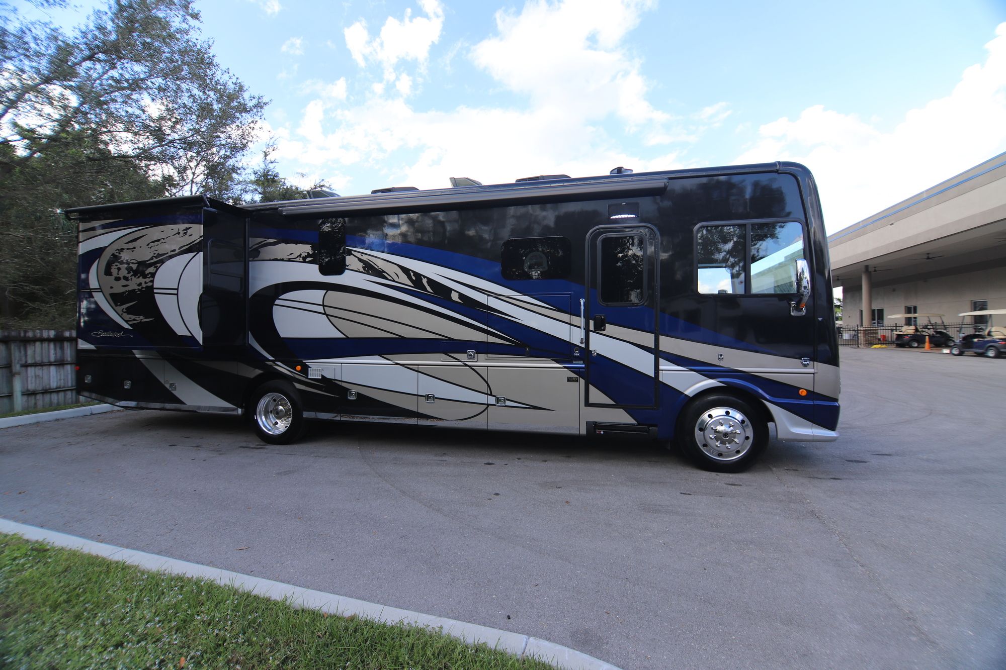 Used 2019 Fleetwood Southwind 35K 35K Class A  For Sale