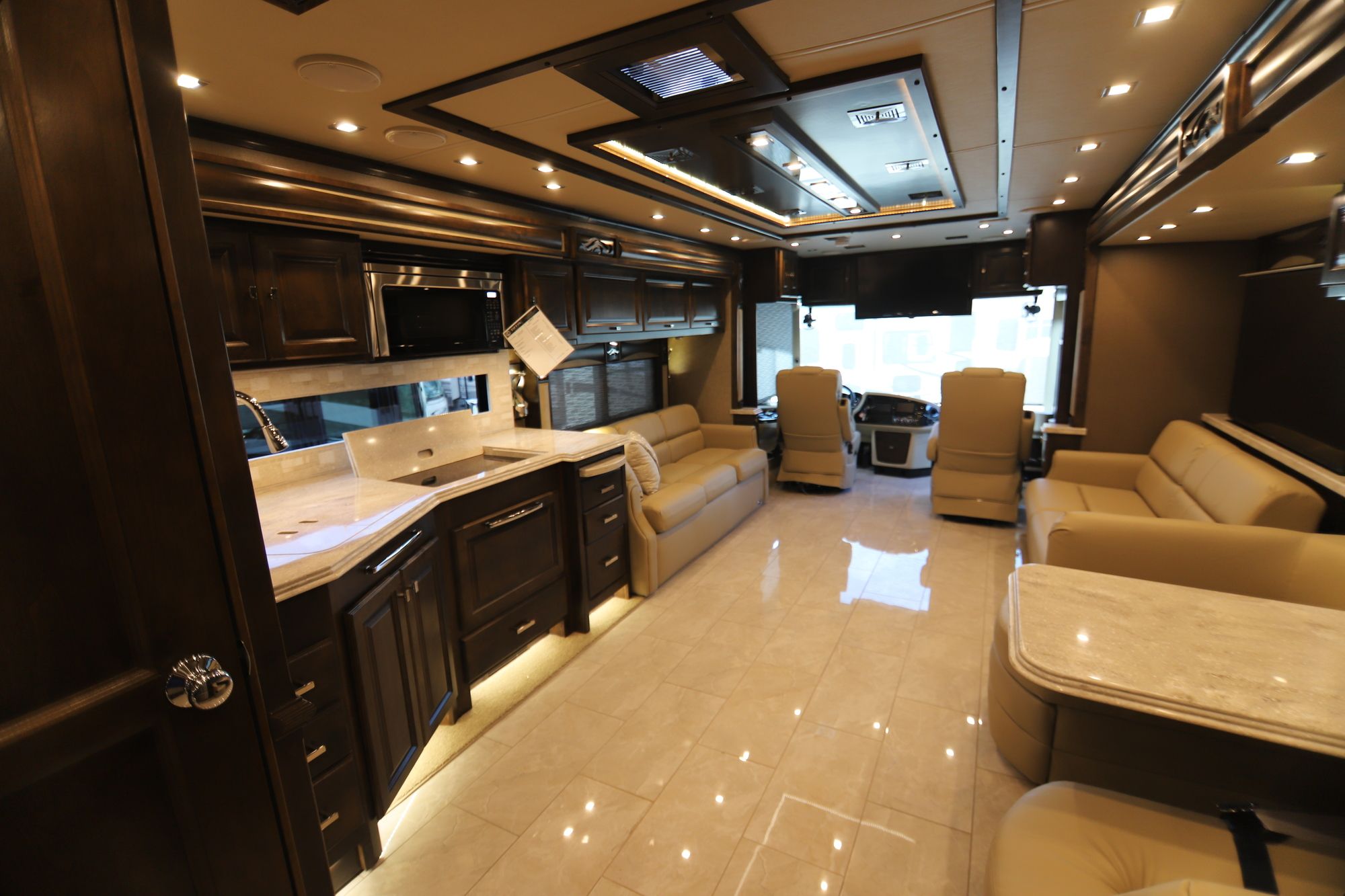 New 2019 Tiffin Motor Homes Phaeton 40IH Class A  For Sale