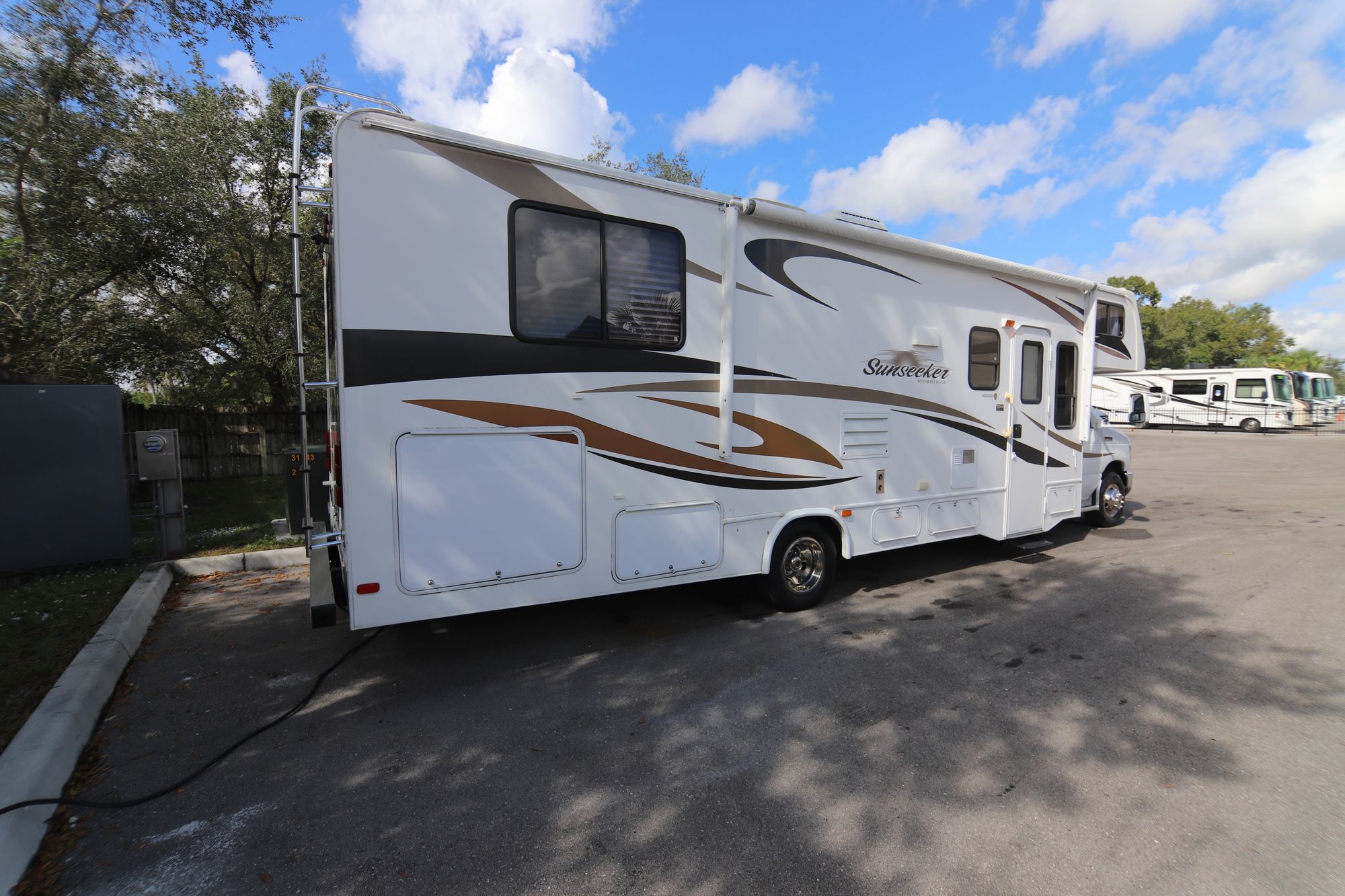 Used 2013 Forest River Sunseeker 3100SS Class C  For Sale