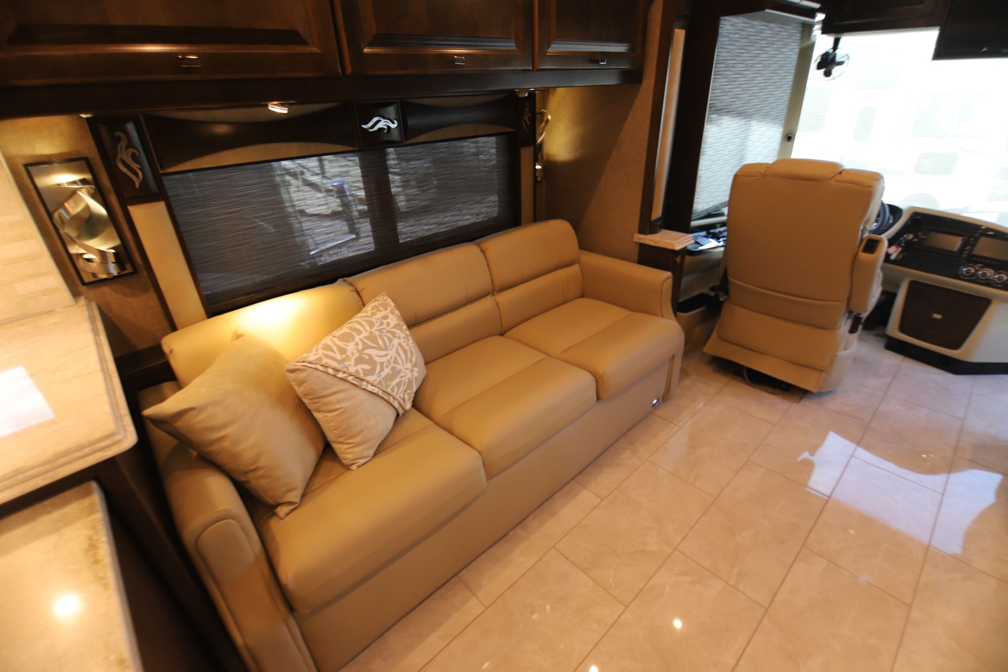 New 2019 Tiffin Motor Homes Phaeton 40IH Class A  For Sale