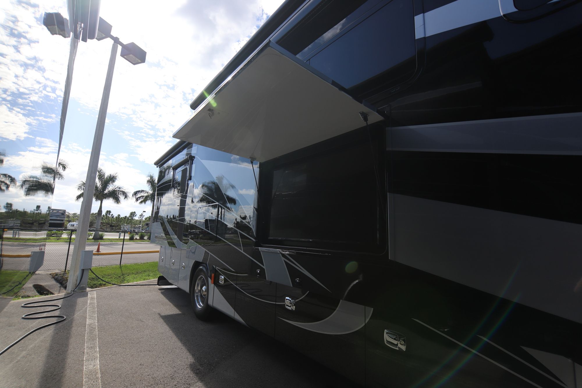 New 2019 Tiffin Motor Homes Phaeton 40IH Class A  For Sale