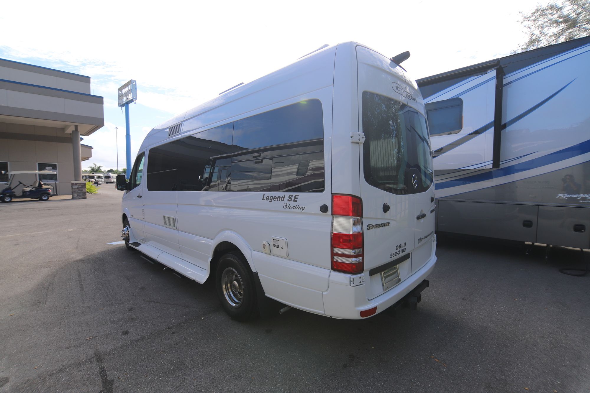 Used 2013 Great West Legend Se LEGEND SE Class B  For Sale