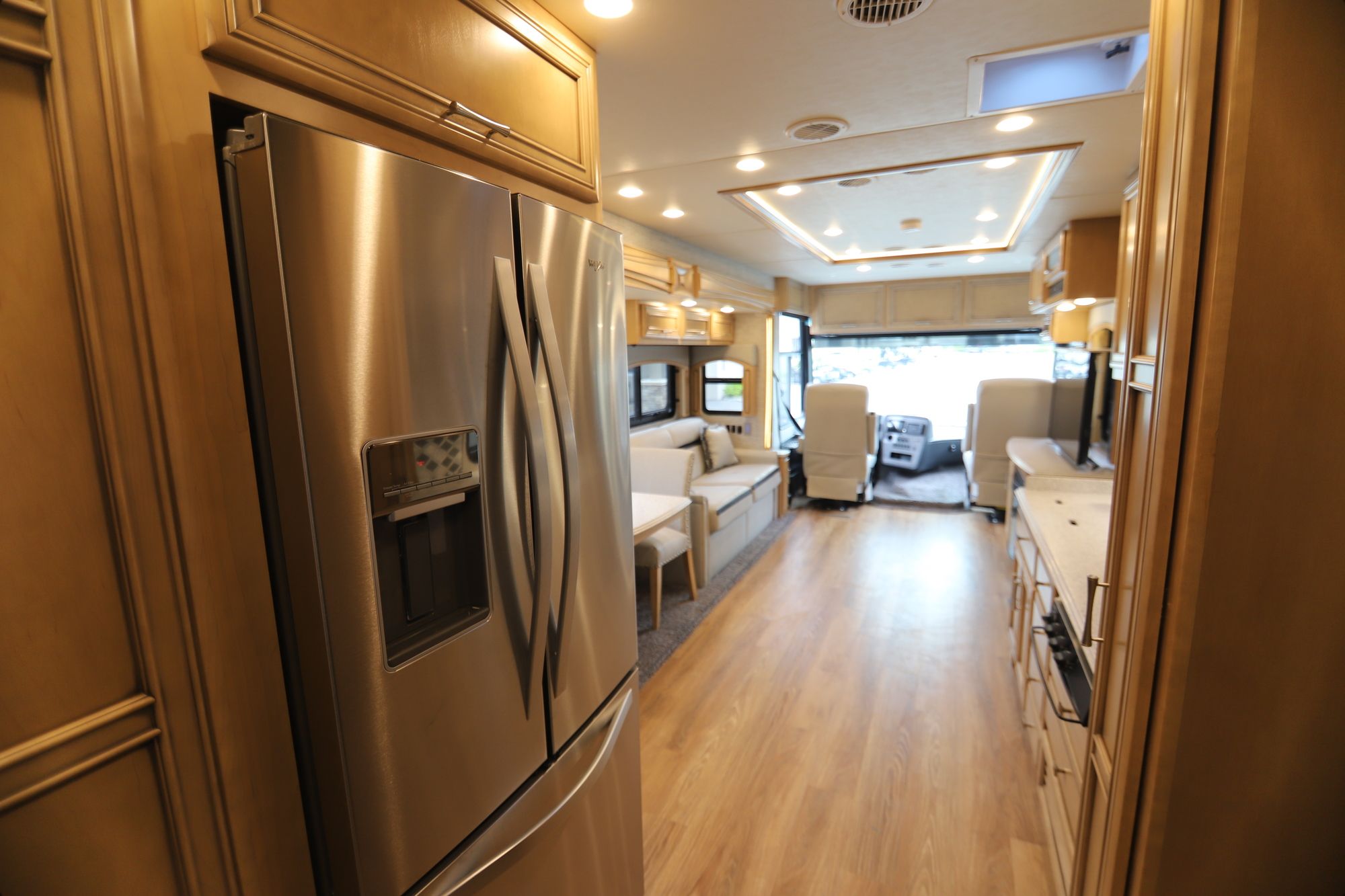 New 2019 Newmar Canyon Star 3911 Class A  For Sale