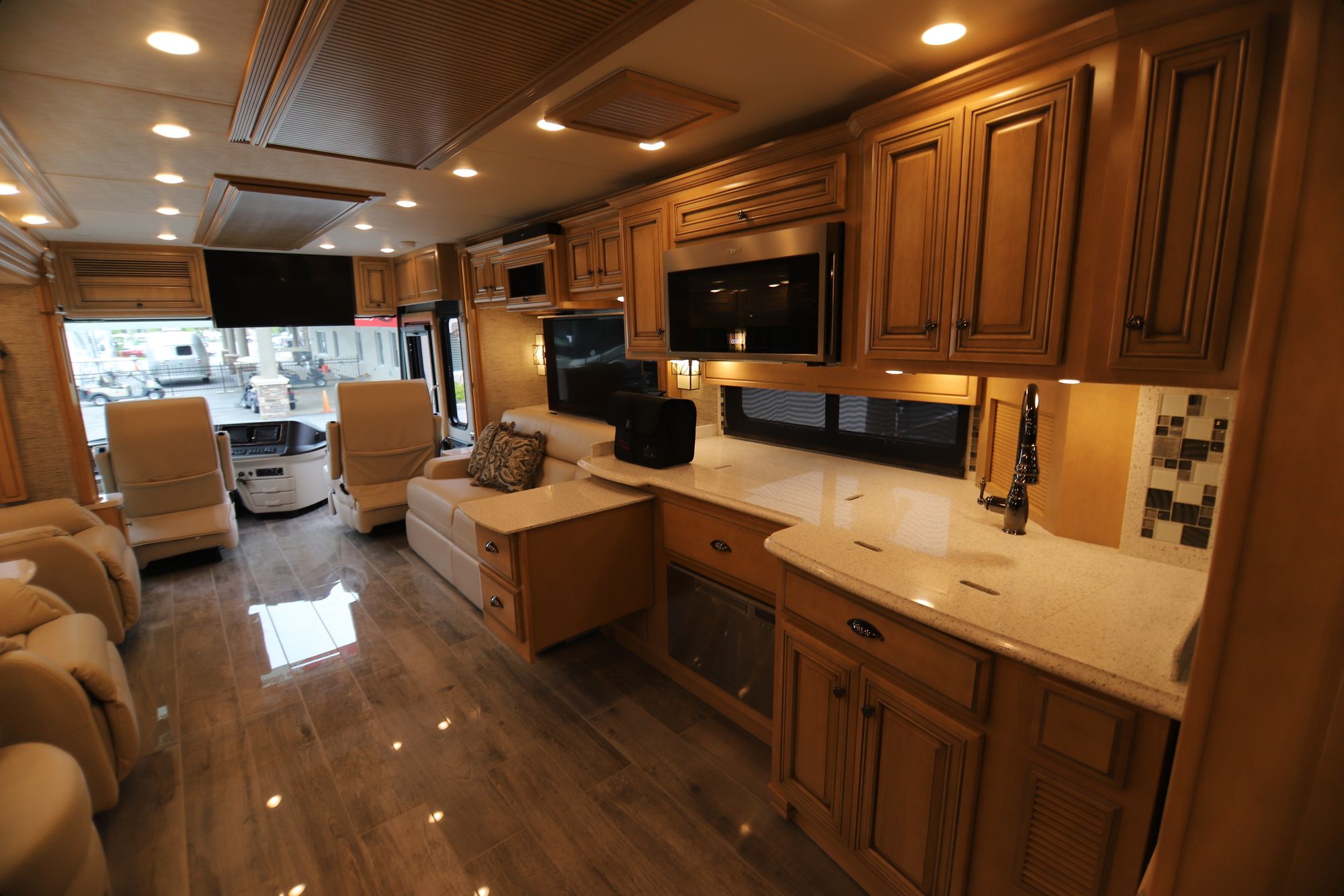 New 2019 Newmar Dutch Star 4369 Class A  For Sale