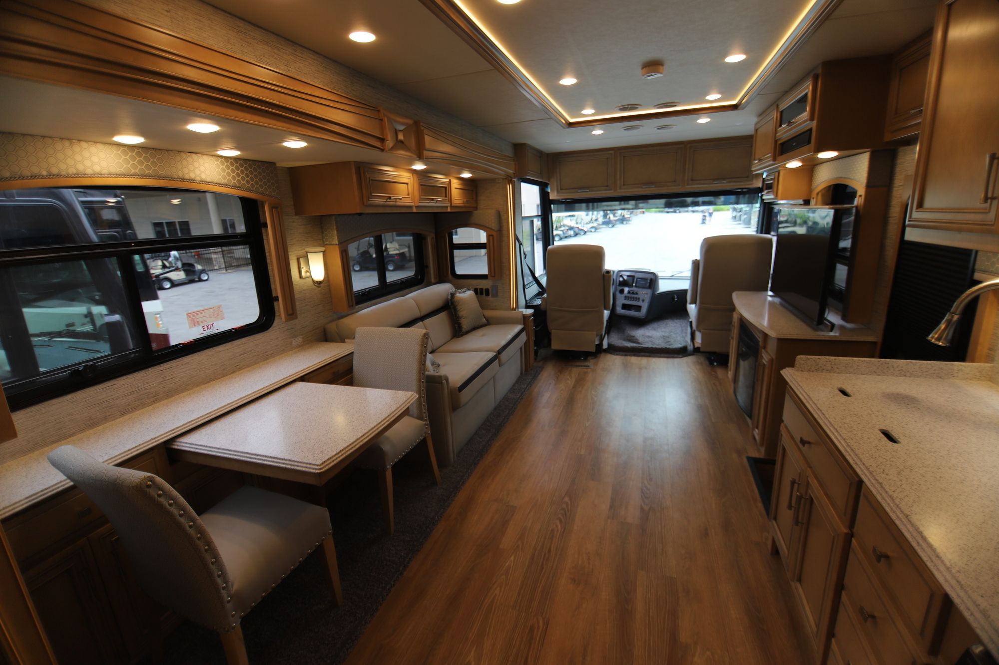 New 2019 Newmar Canyon Star 3911 Class A  For Sale