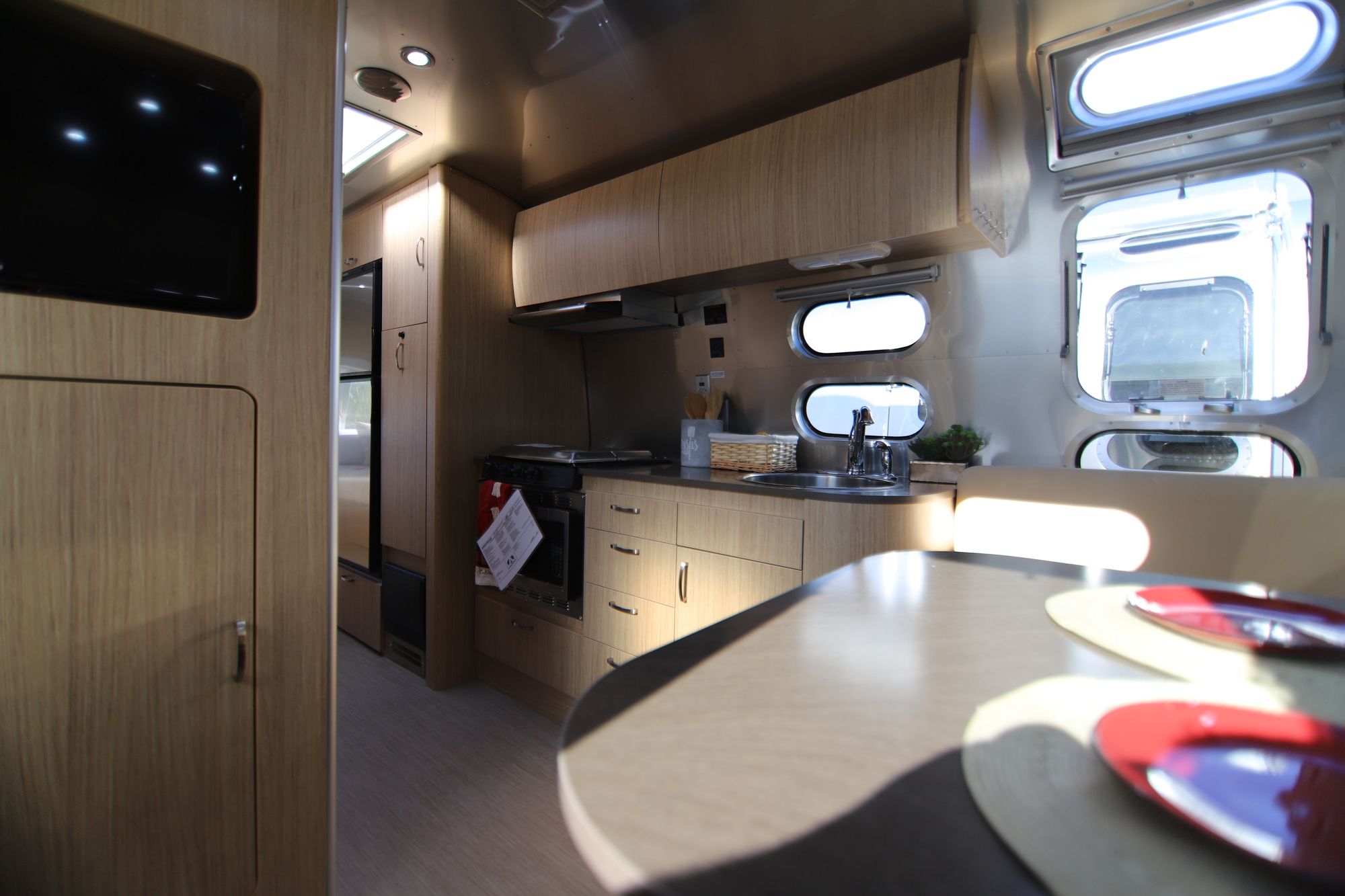 New 2019 Airstream Flying Cloud 26RB Travel Trailer  For Sale