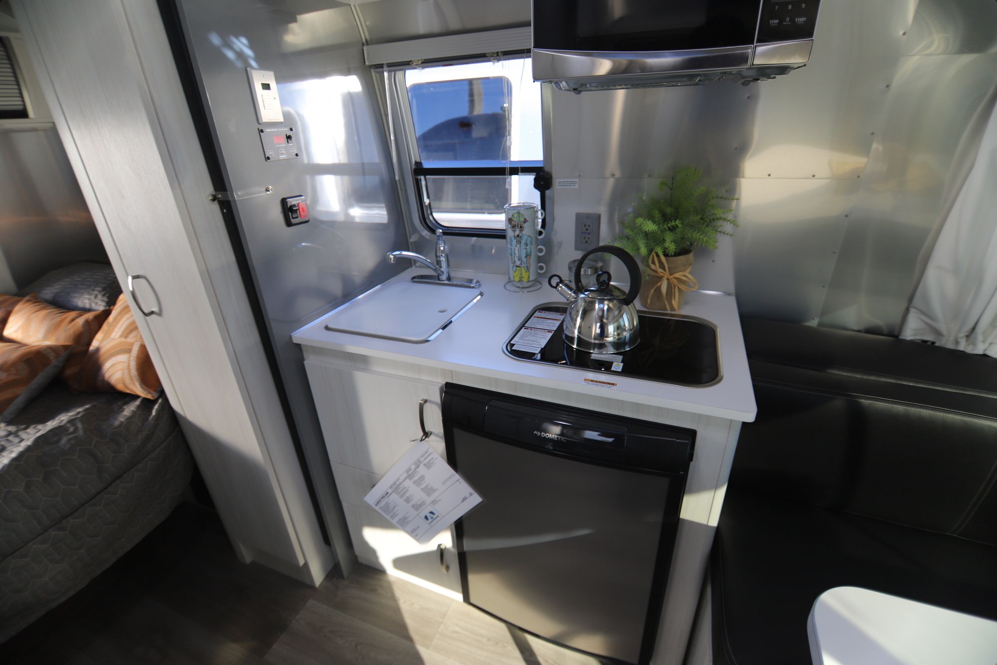 New 2019 Airstream Sport 16RB Travel Trailer  For Sale