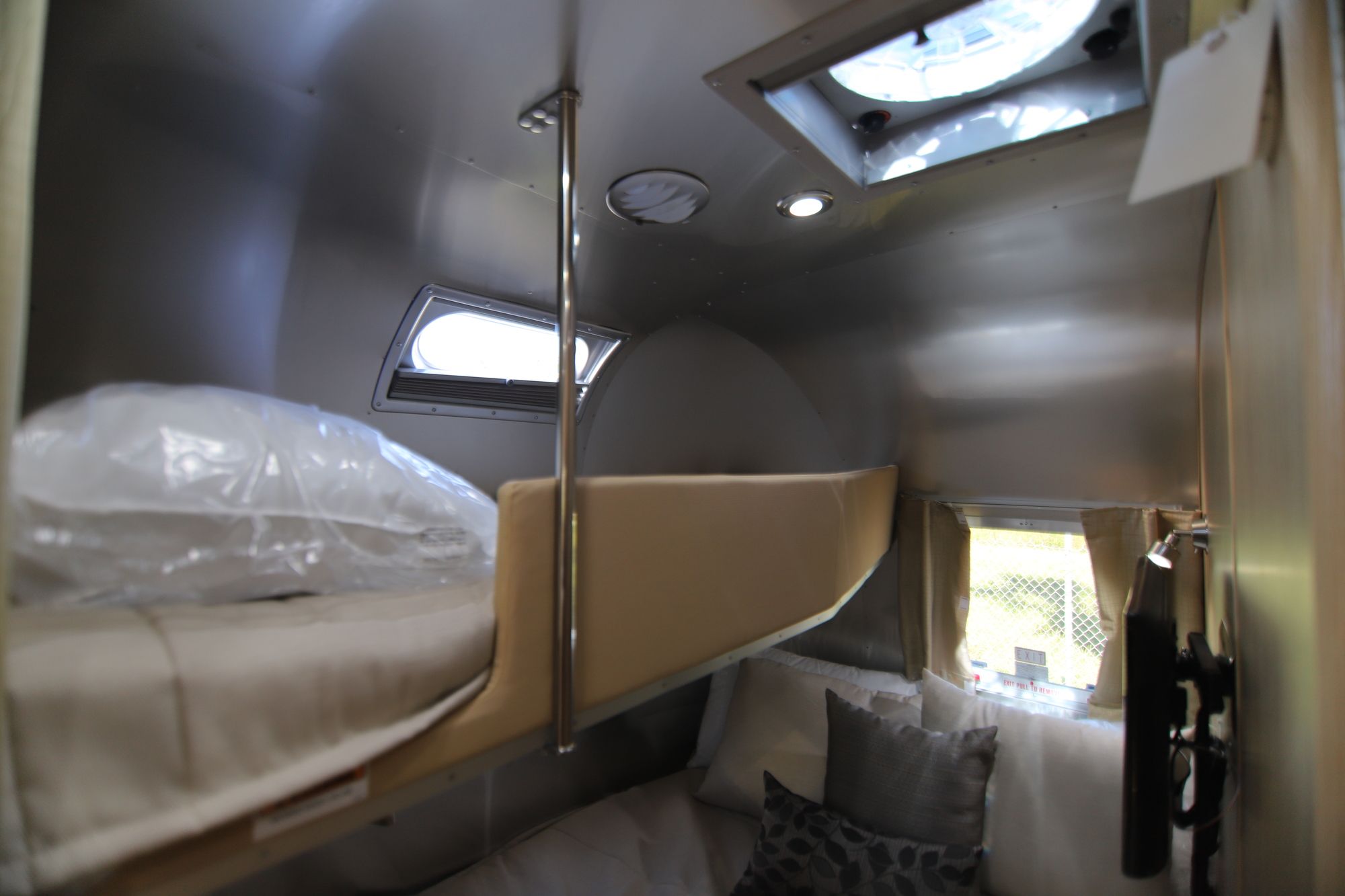 New 2019 Airstream Flying Cloud 30FB Travel Trailer  For Sale