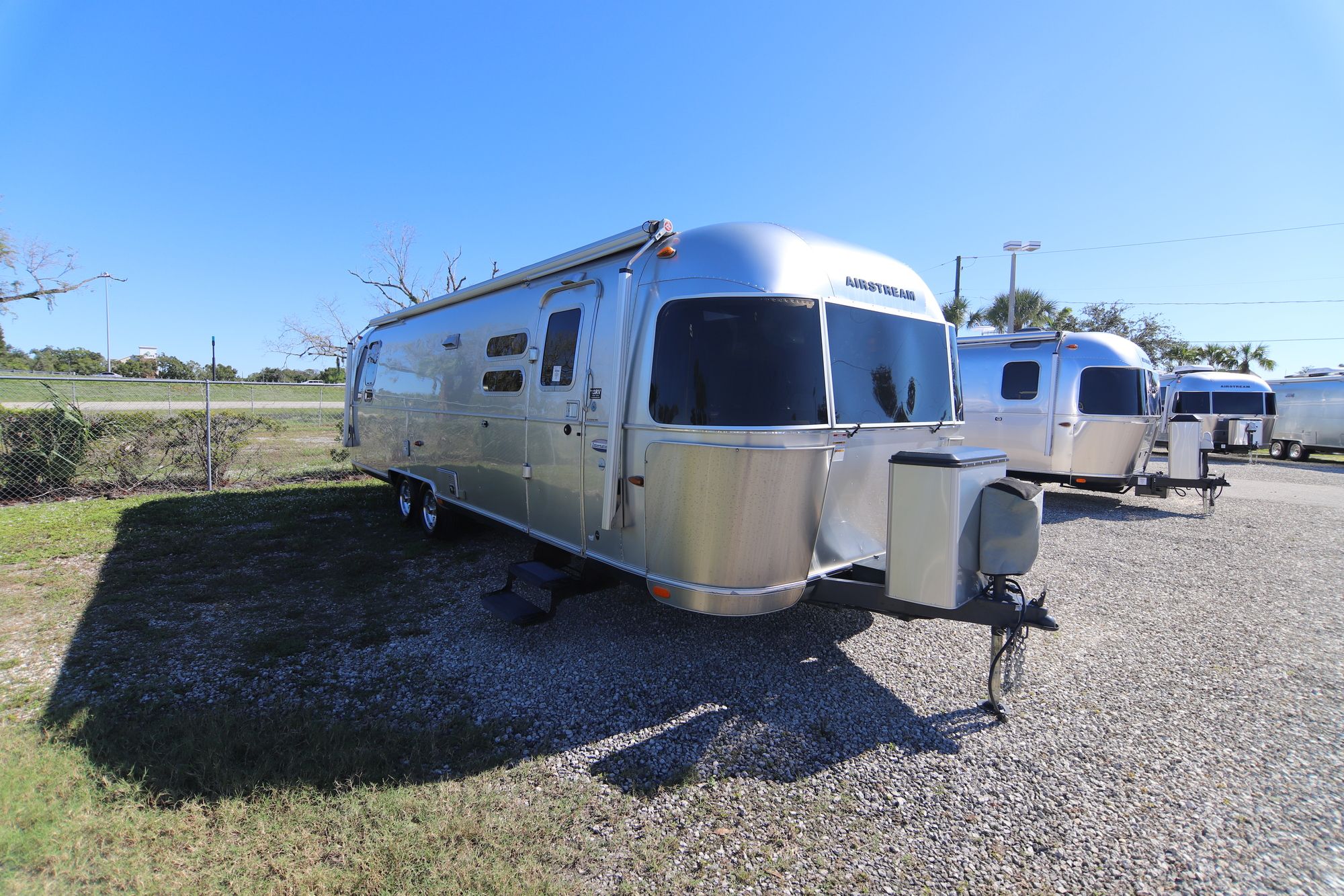 Used 2015 Airstream Intl Serenity M-30 Travel Trailer  For Sale