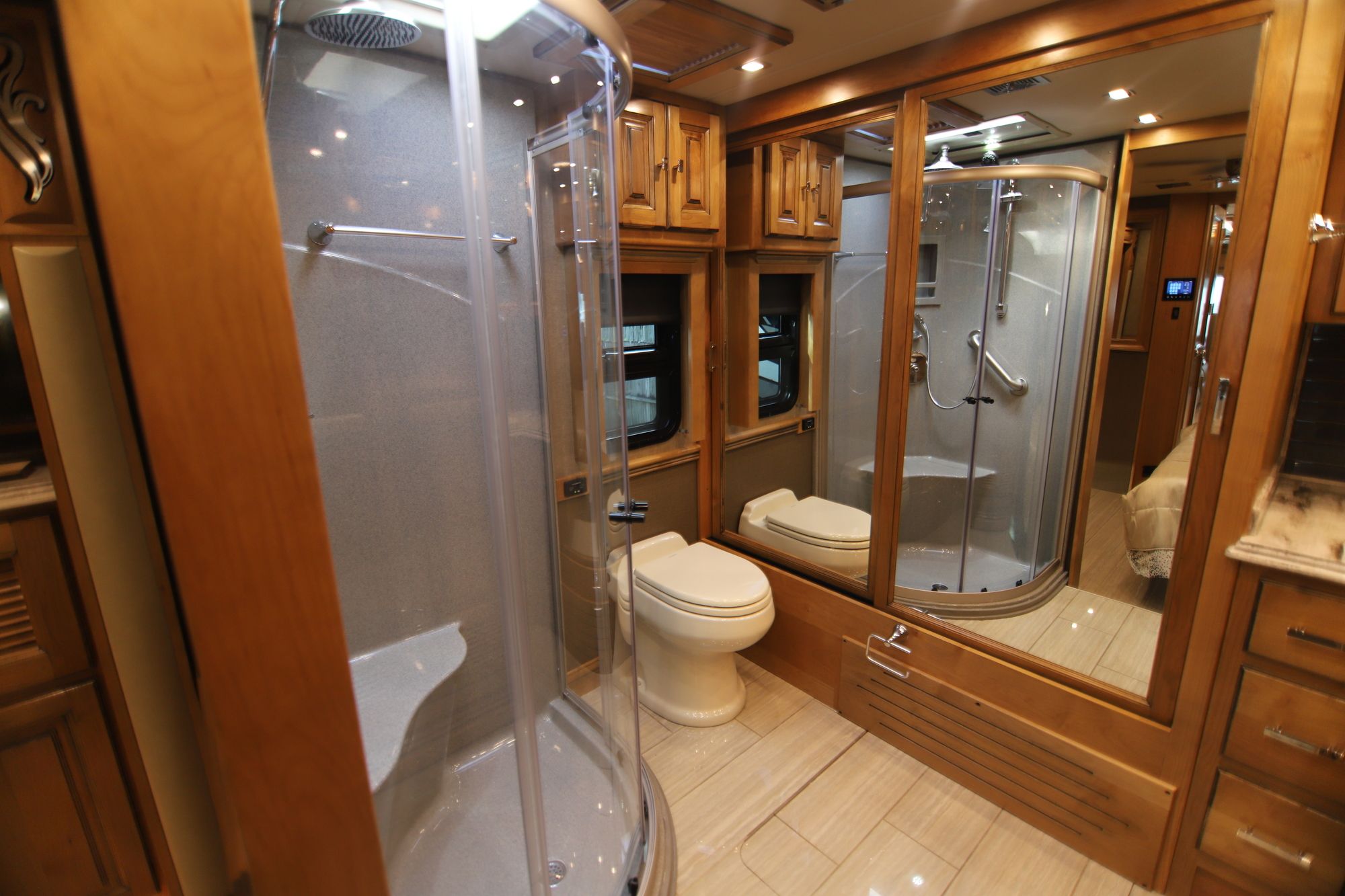 New 2019 Tiffin Motor Homes Phaeton 40 QBH Class A  For Sale