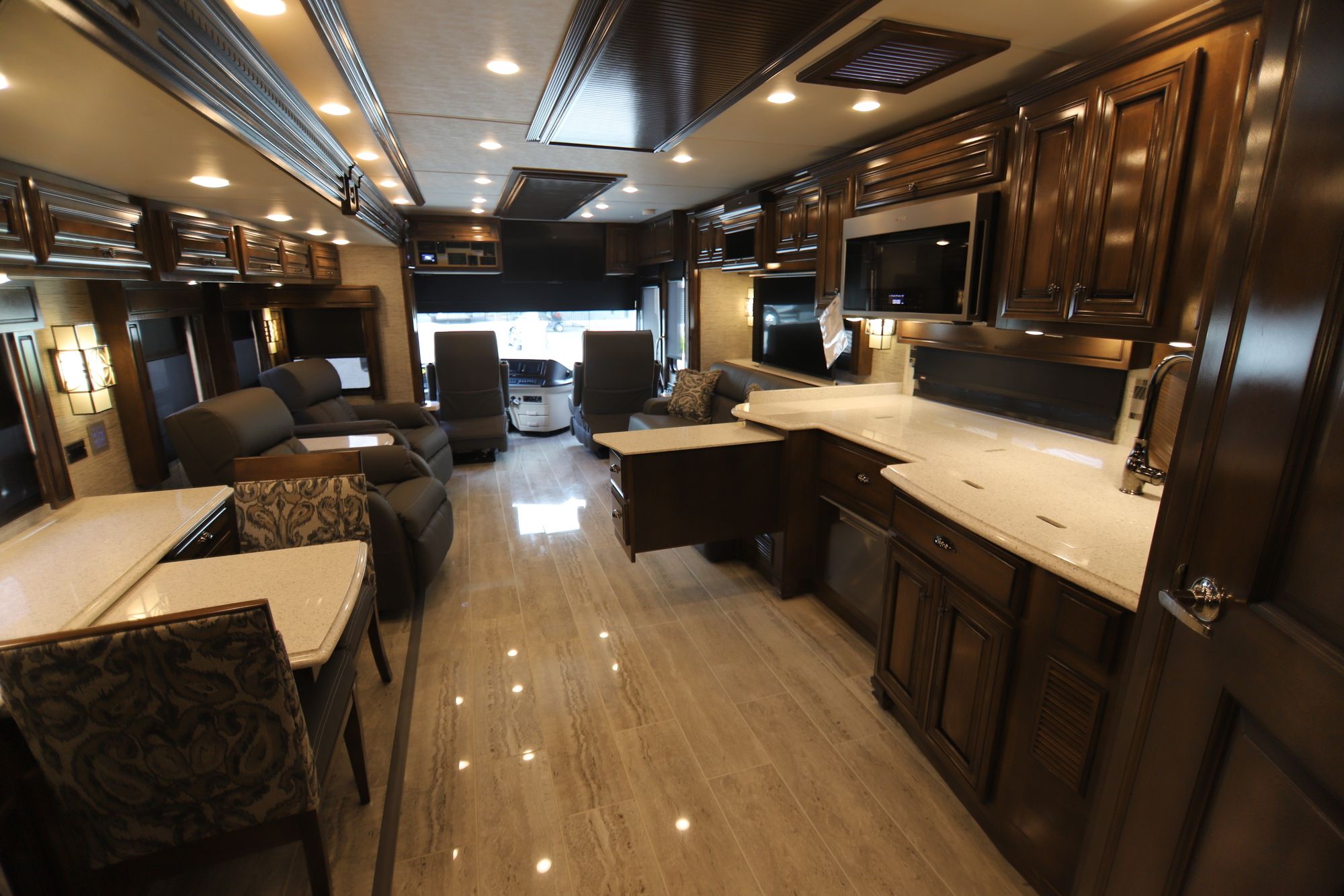 New 2019 Newmar Dutch Star 4018 Class A  For Sale