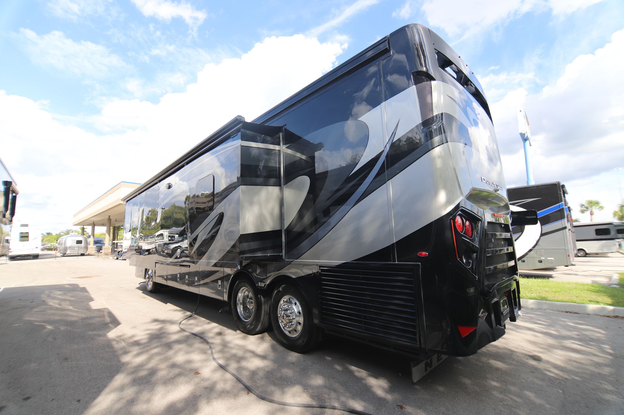 New 2019 Newmar Dutch Star 4018 Class A  For Sale