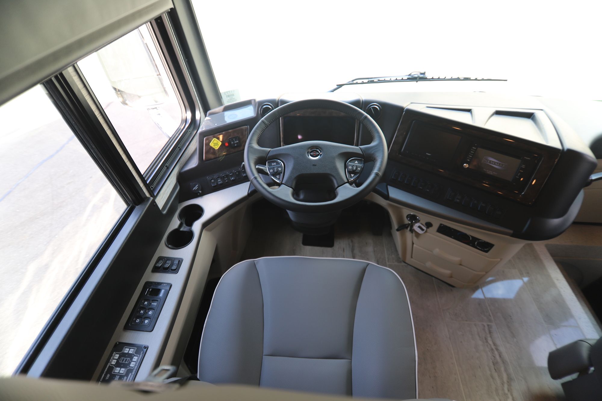 New 2019 Newmar Dutch Star 4018 Class A  For Sale